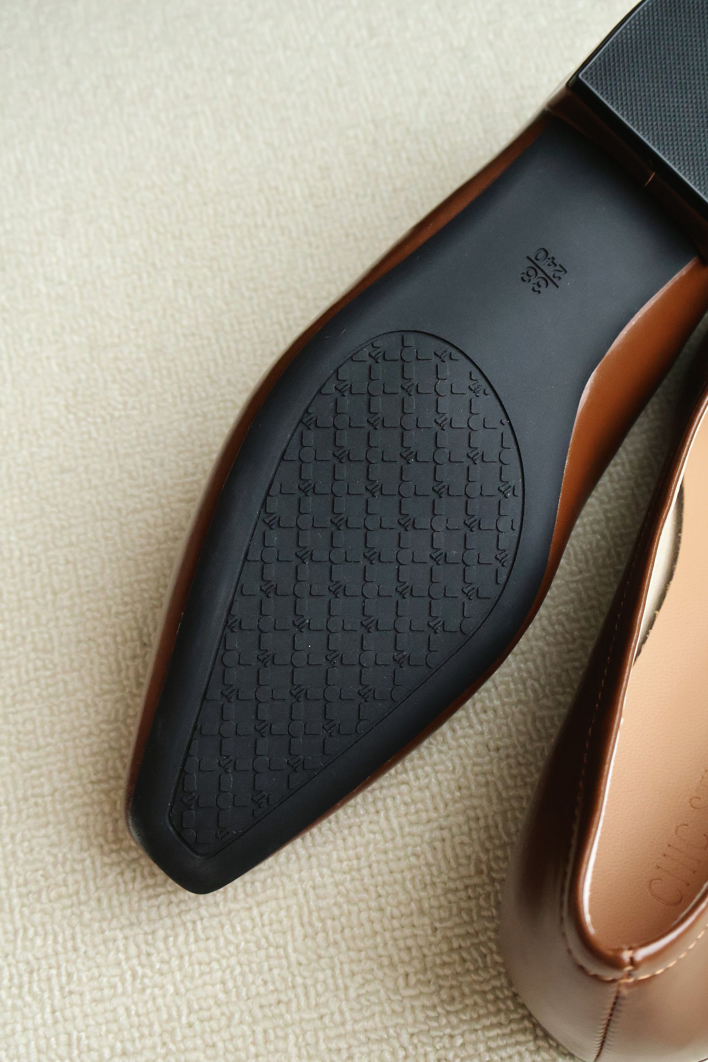 Alisha French Bow Low Flats (Brown)