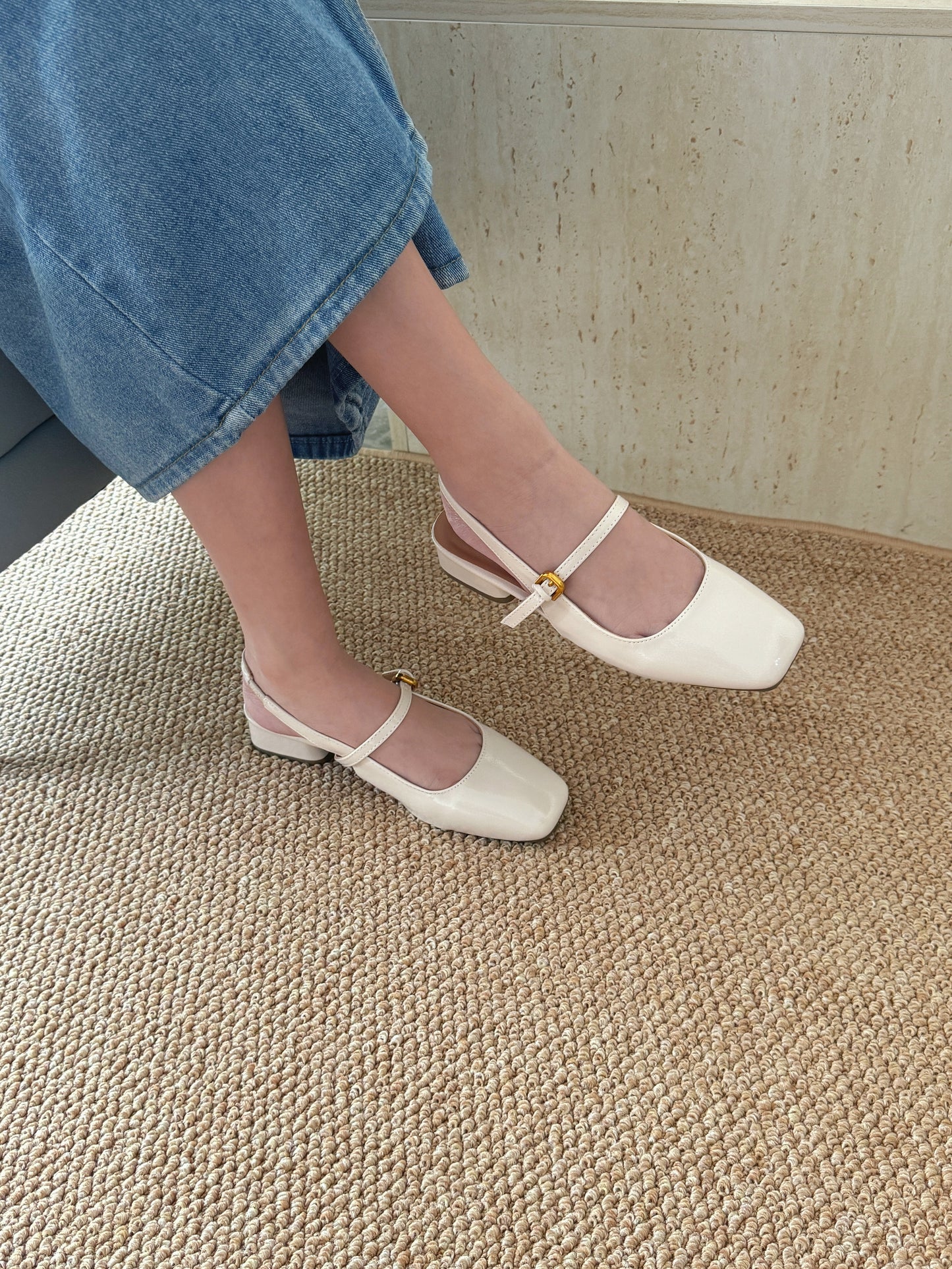 Heidi Slingback Low Heel (Cream White)