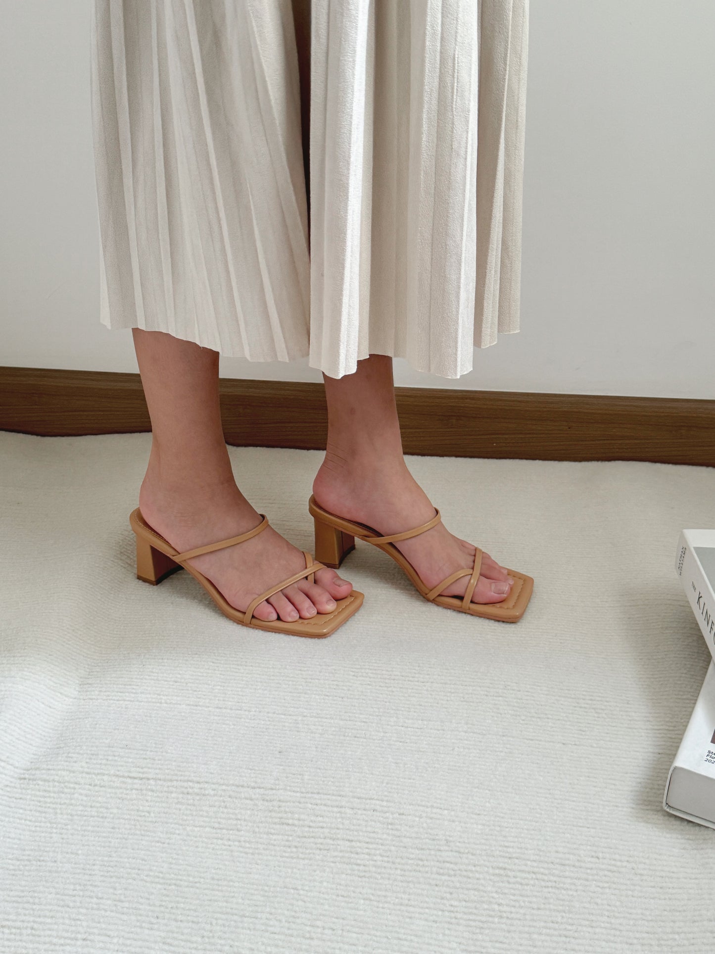 Cherelle Strappy Heeled Sandals (Khaki / 39 40)