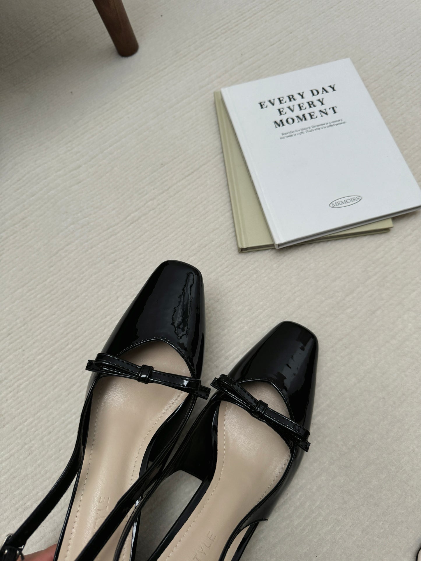 Rica Bow Glossy Heels (Black)