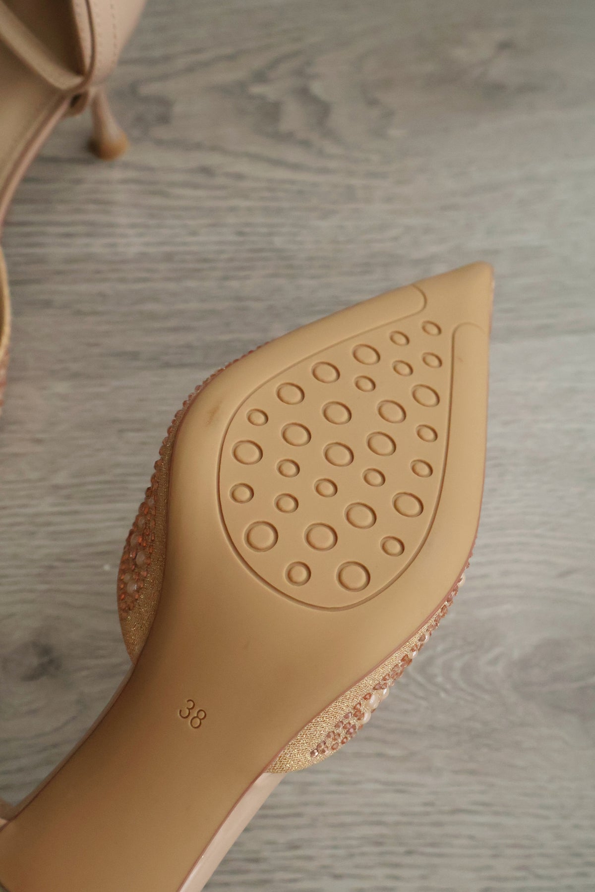 Miyeon Glitter Pointed Heels (Nude)