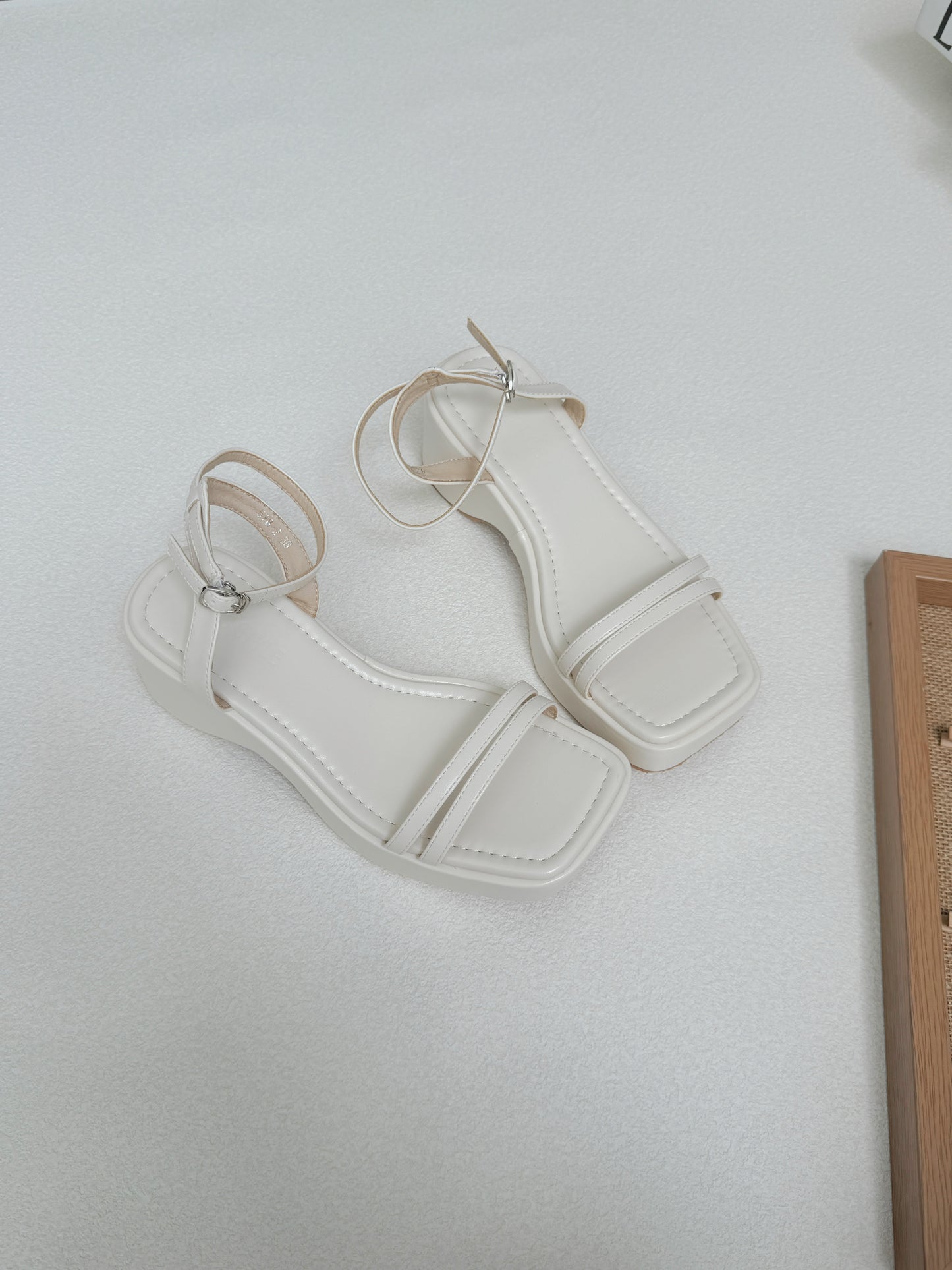 Andrea Strappy Wedge Sandals (Cream White)