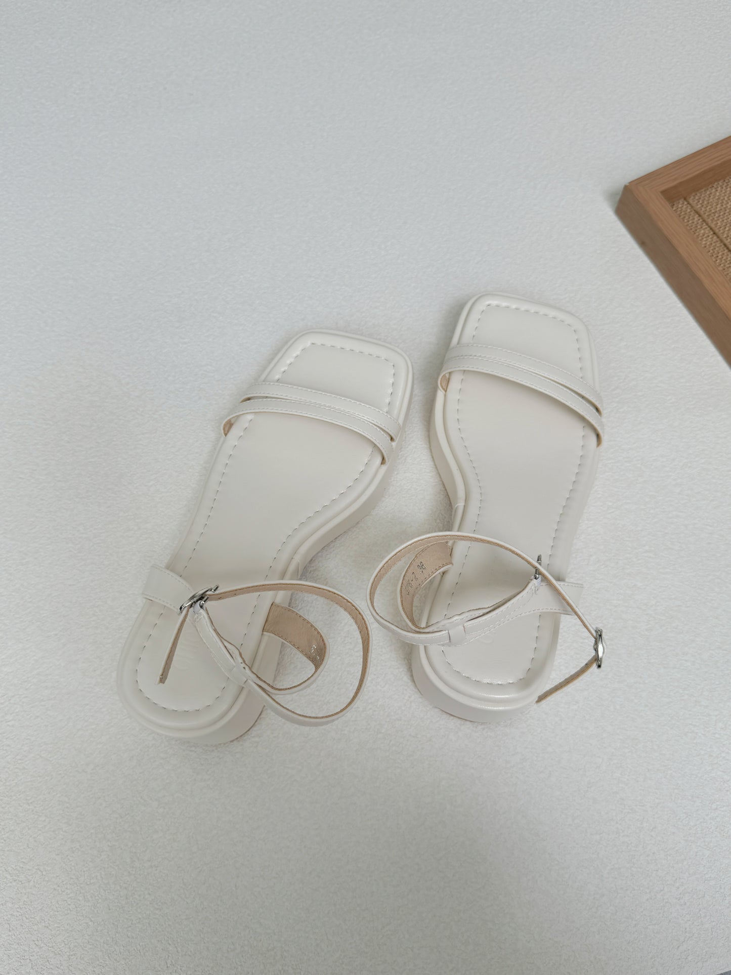 Andrea Strappy Wedge Sandals (Cream White)