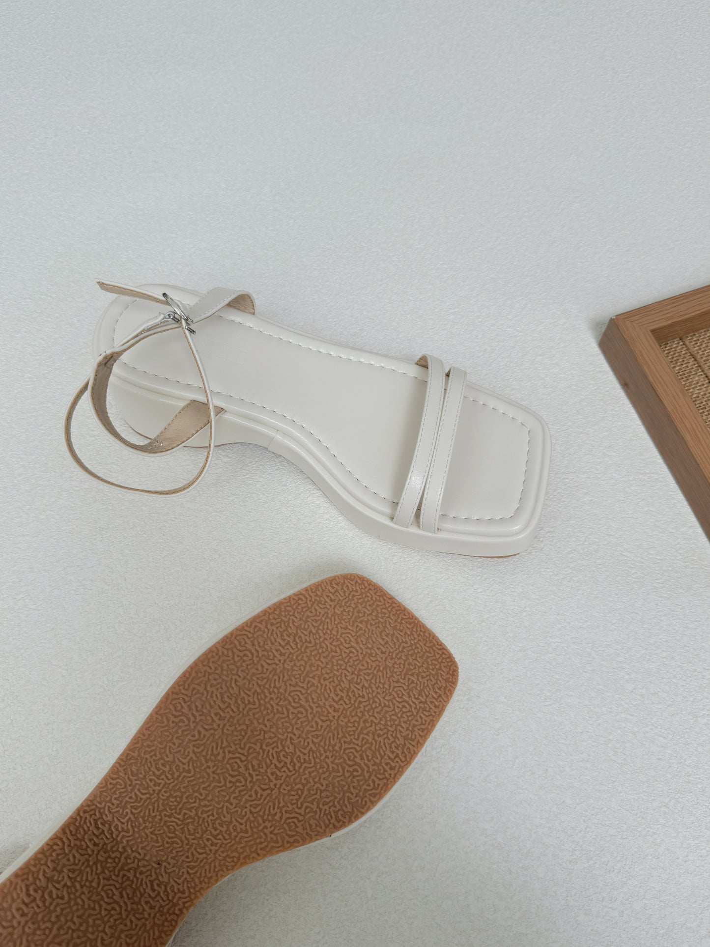Andrea Strappy Wedge Sandals (Cream White)
