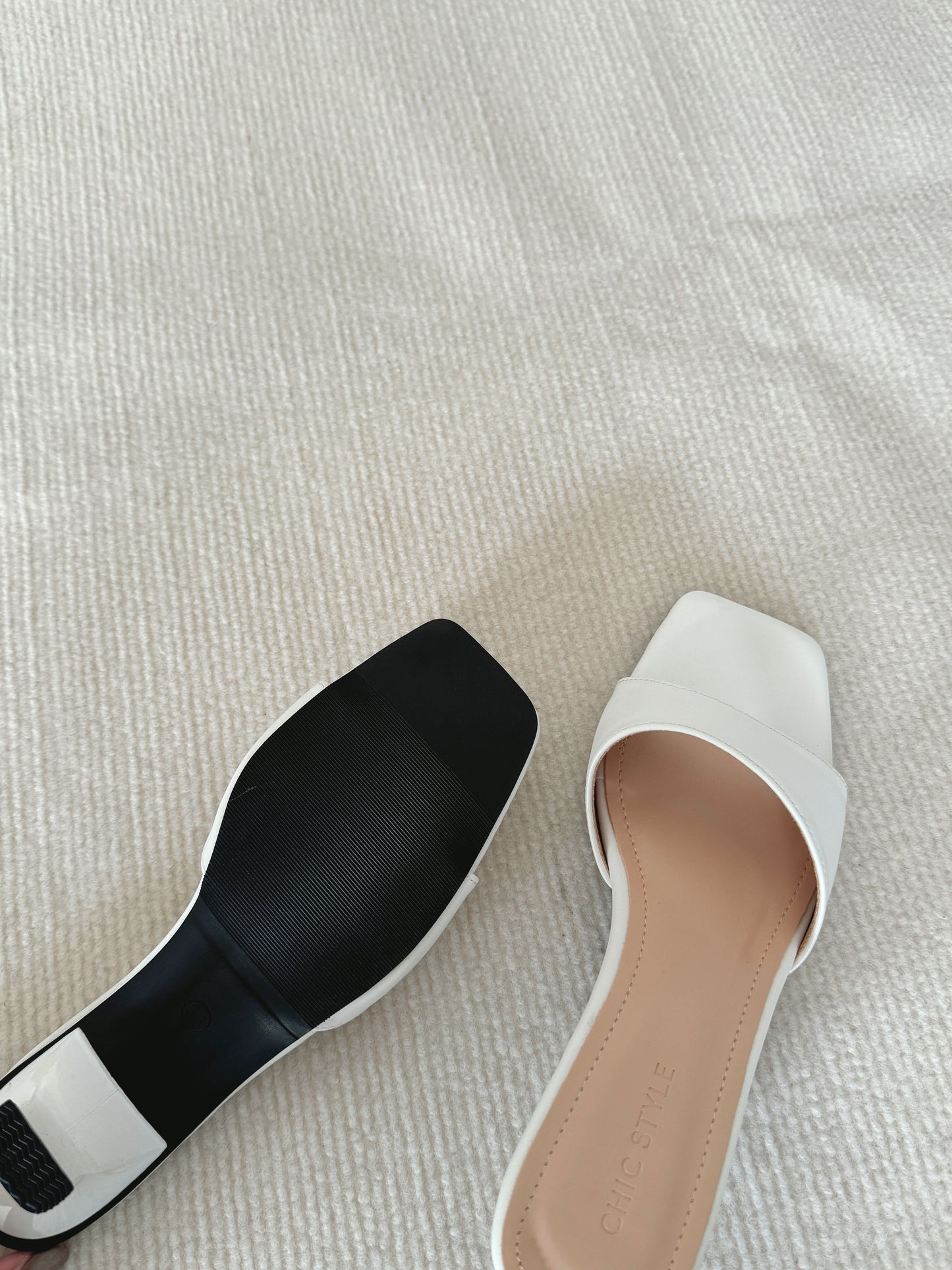 Layne Irregular Strap Heels (White / 35)