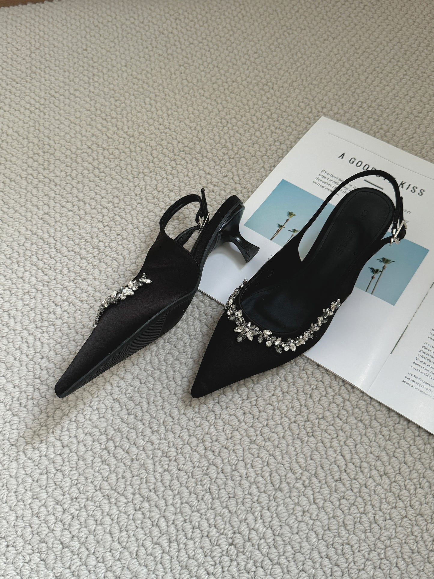 Gloria Rhinestone Pointy Heels (Black)