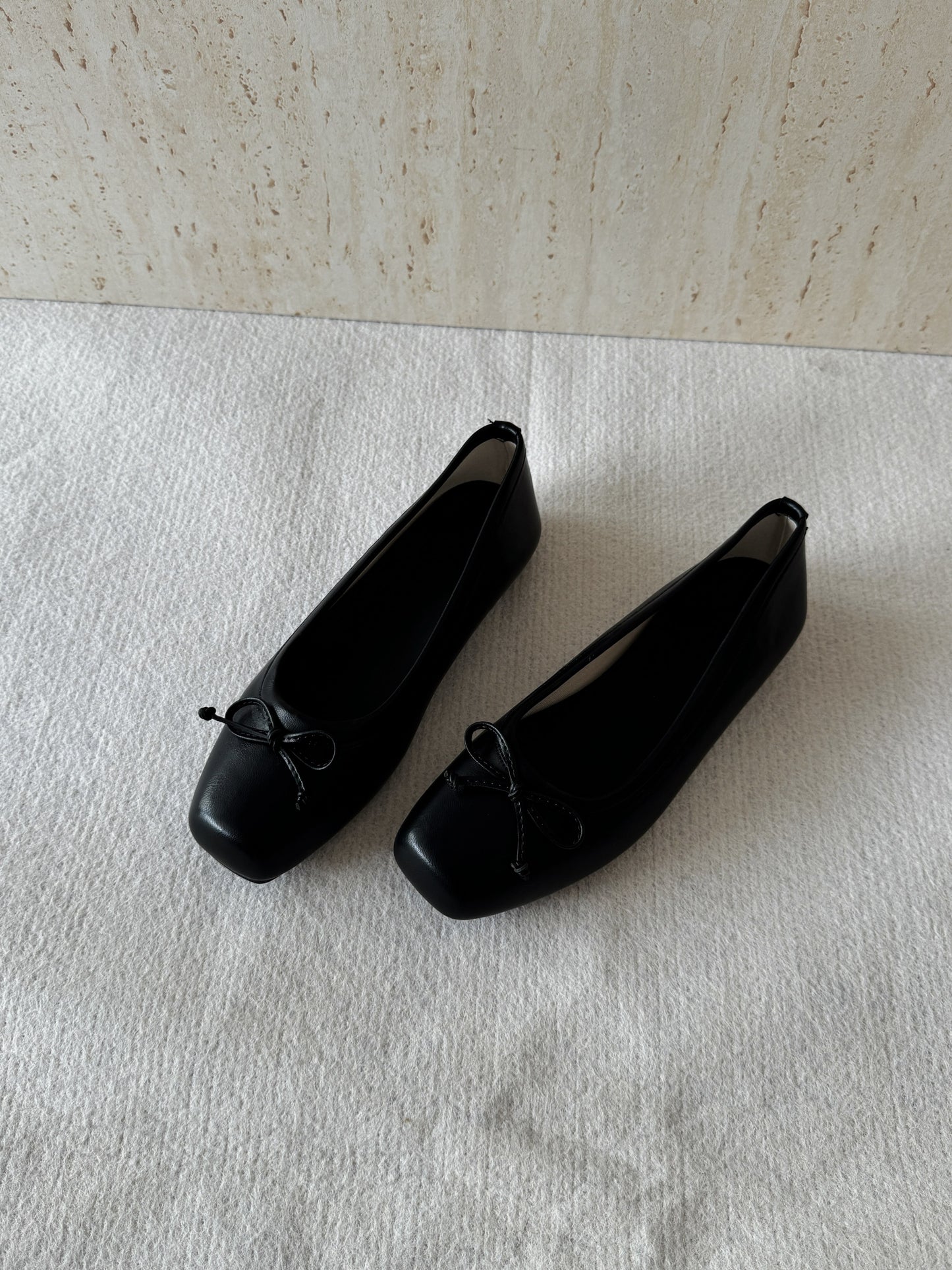 Bethel Bow Ballet Flats (Black)
