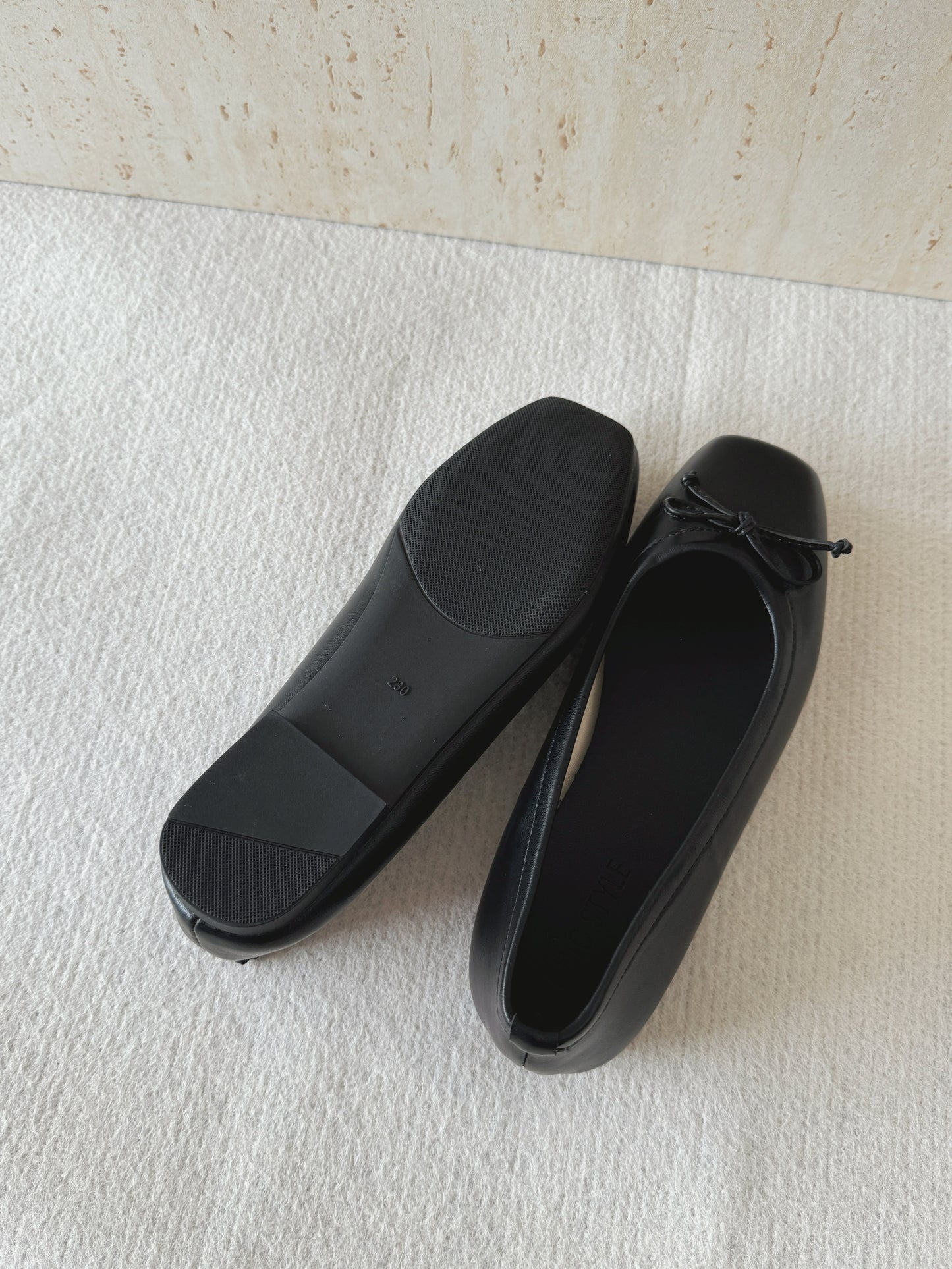Bethel Bow Ballet Flats (Black)