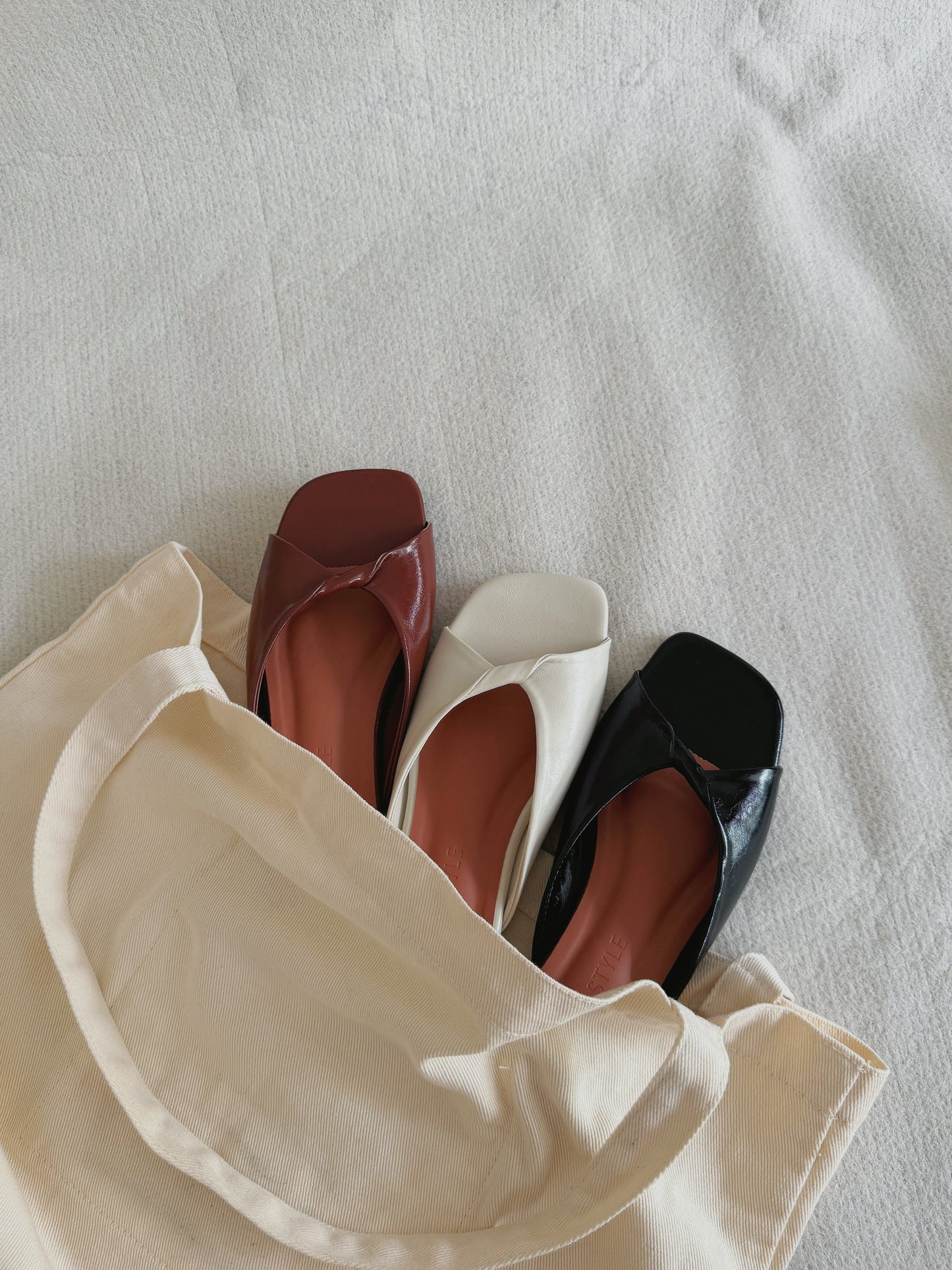 Lorraine Twist Slip On Flats (Black)