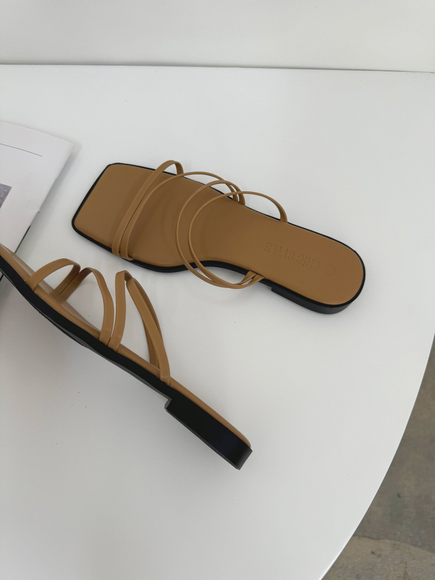 Vonna Strappy Flat Sliders (Khaki)