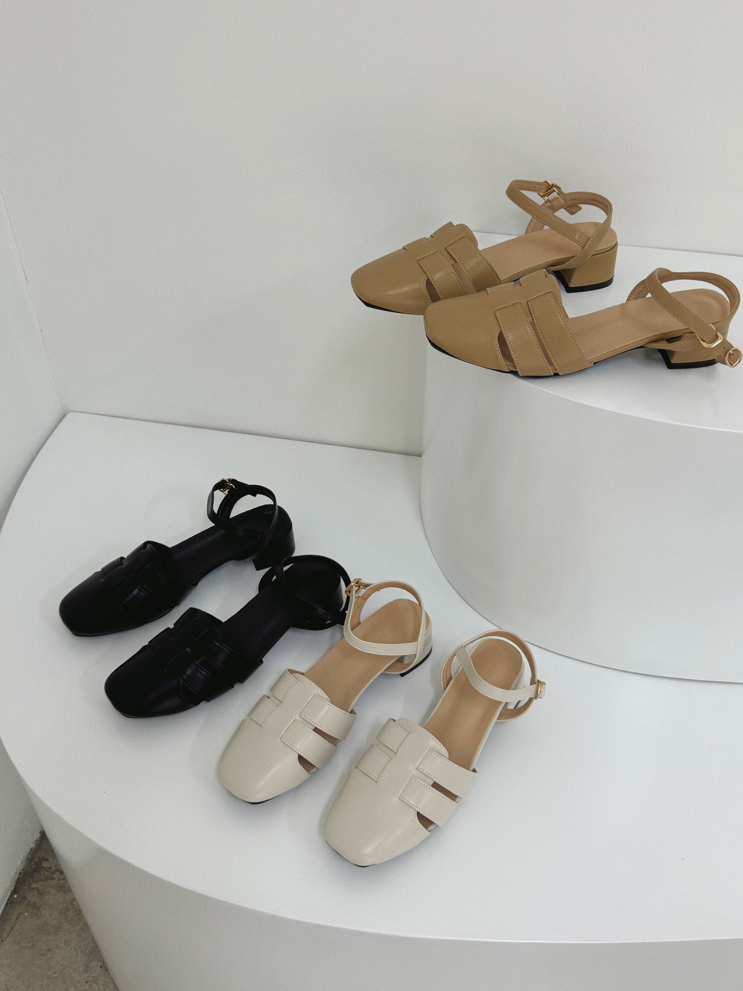 Roselle Interwoven Slingback Sandals (Khaki / 35)