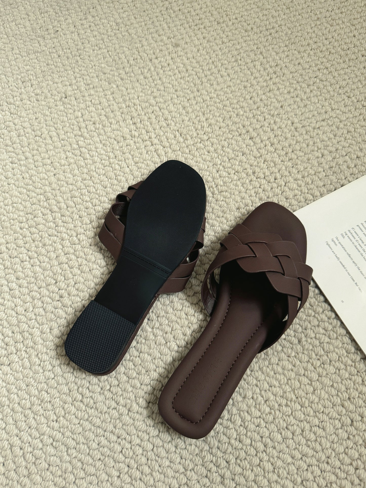 Doris Interwoven Comfy Sandals (Espresso) *Wide feet 38/39/40 only