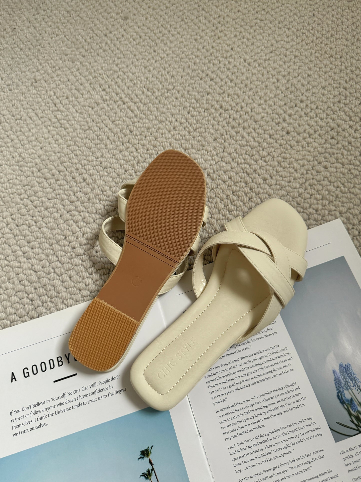 Larina Interlock Comfy Sandals (Cream White)