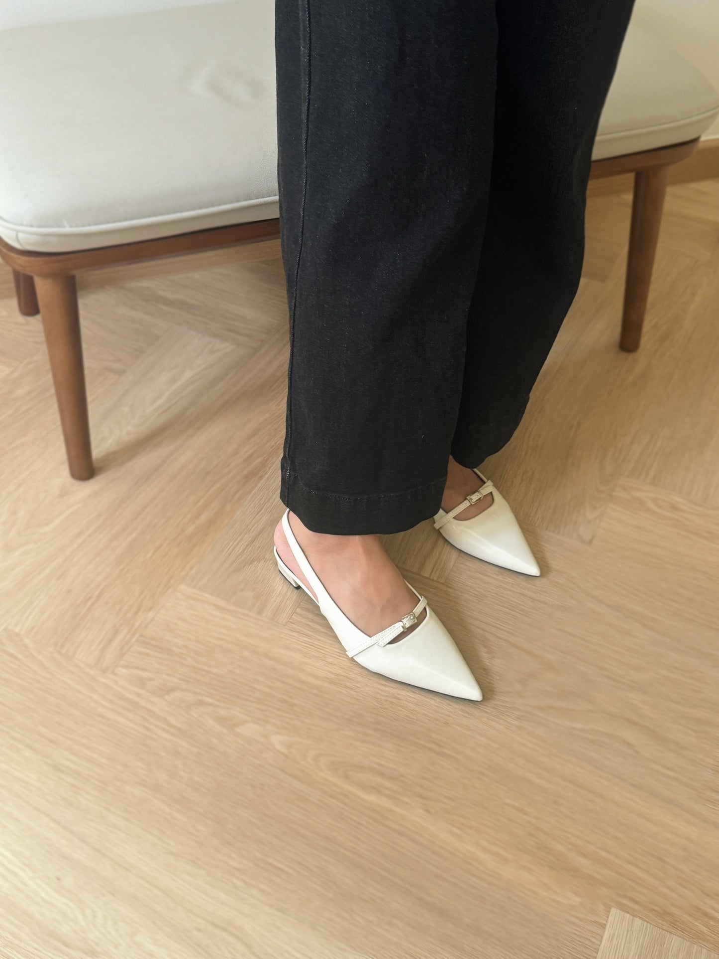 Carmela Pointed Buckled Heels (CreamWhite)