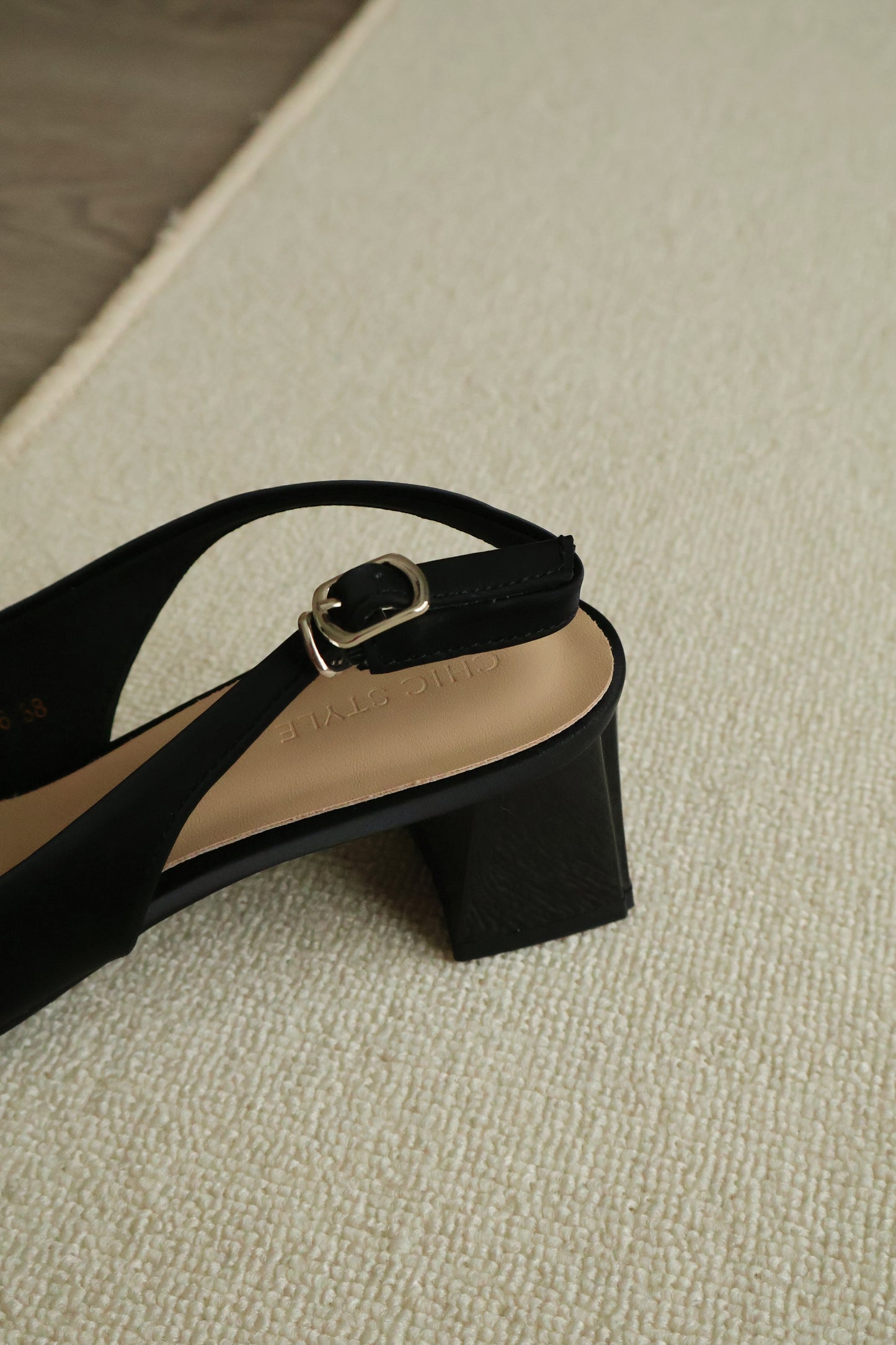 Rynn Bow Slingback Heels (Black)