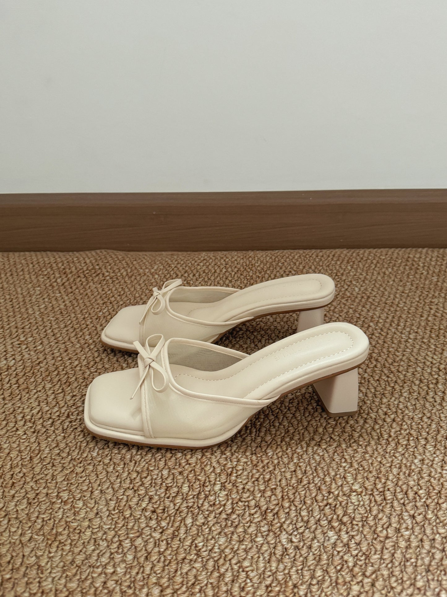 Aubree Bow Mesh Comfy Heels (Cream)
