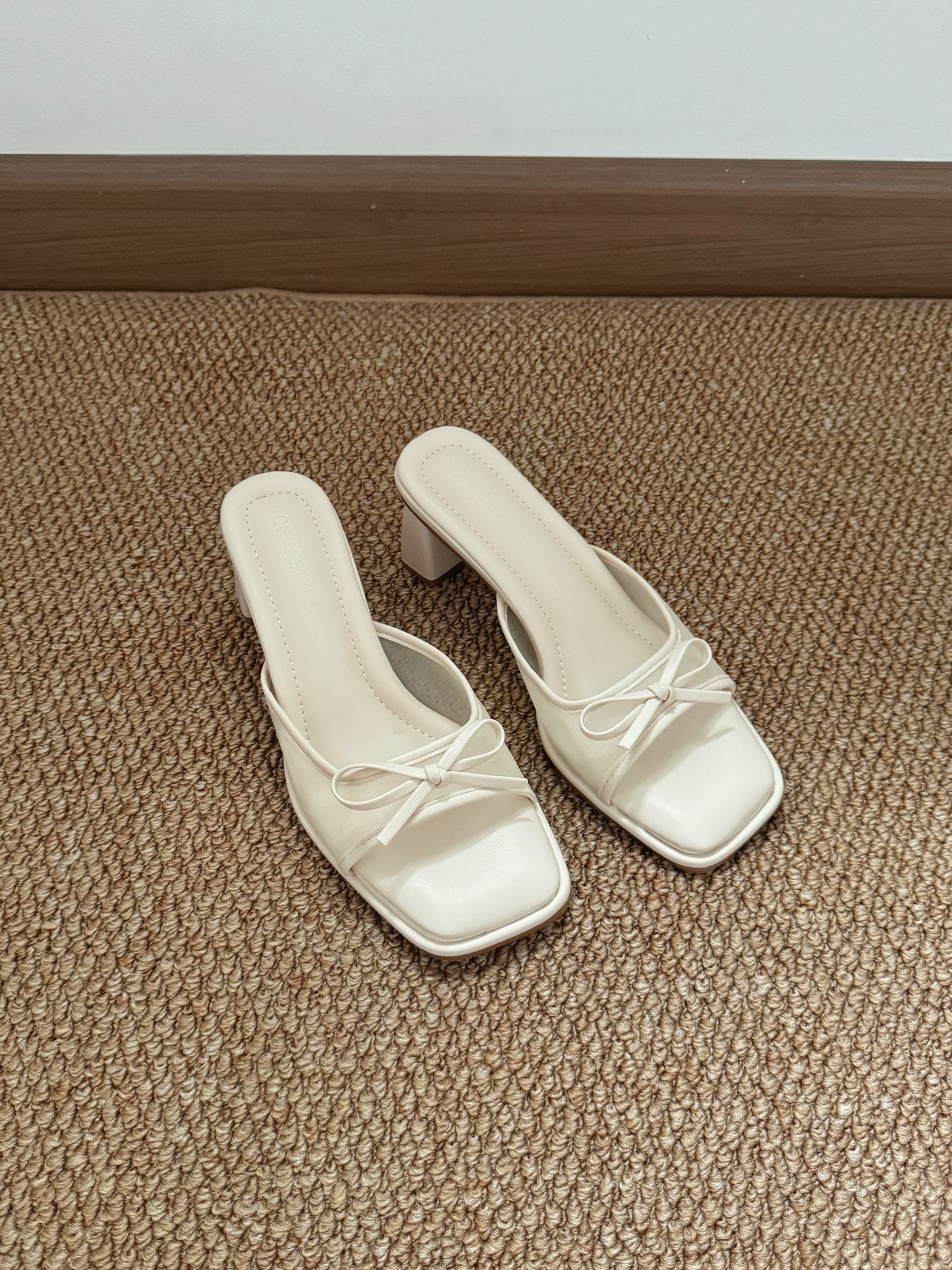 Aubree Bow Mesh Comfy Heels (Cream / 40)