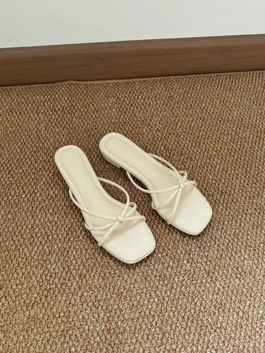 Emelia Strappy Comfy Sandals (Cream) *Slim feet only