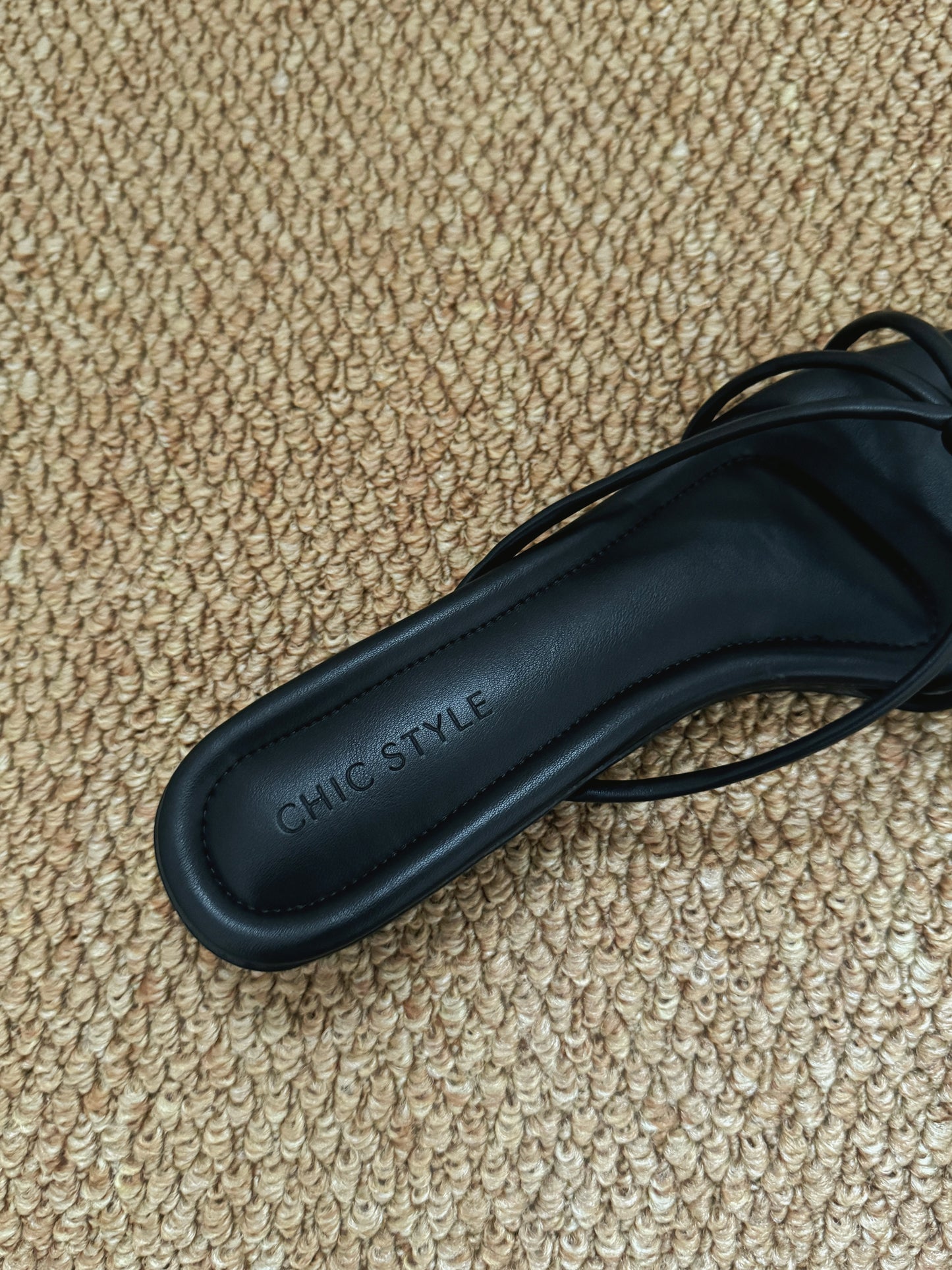 Emelia Strappy Comfy Sandals (Black) *Slim feet only