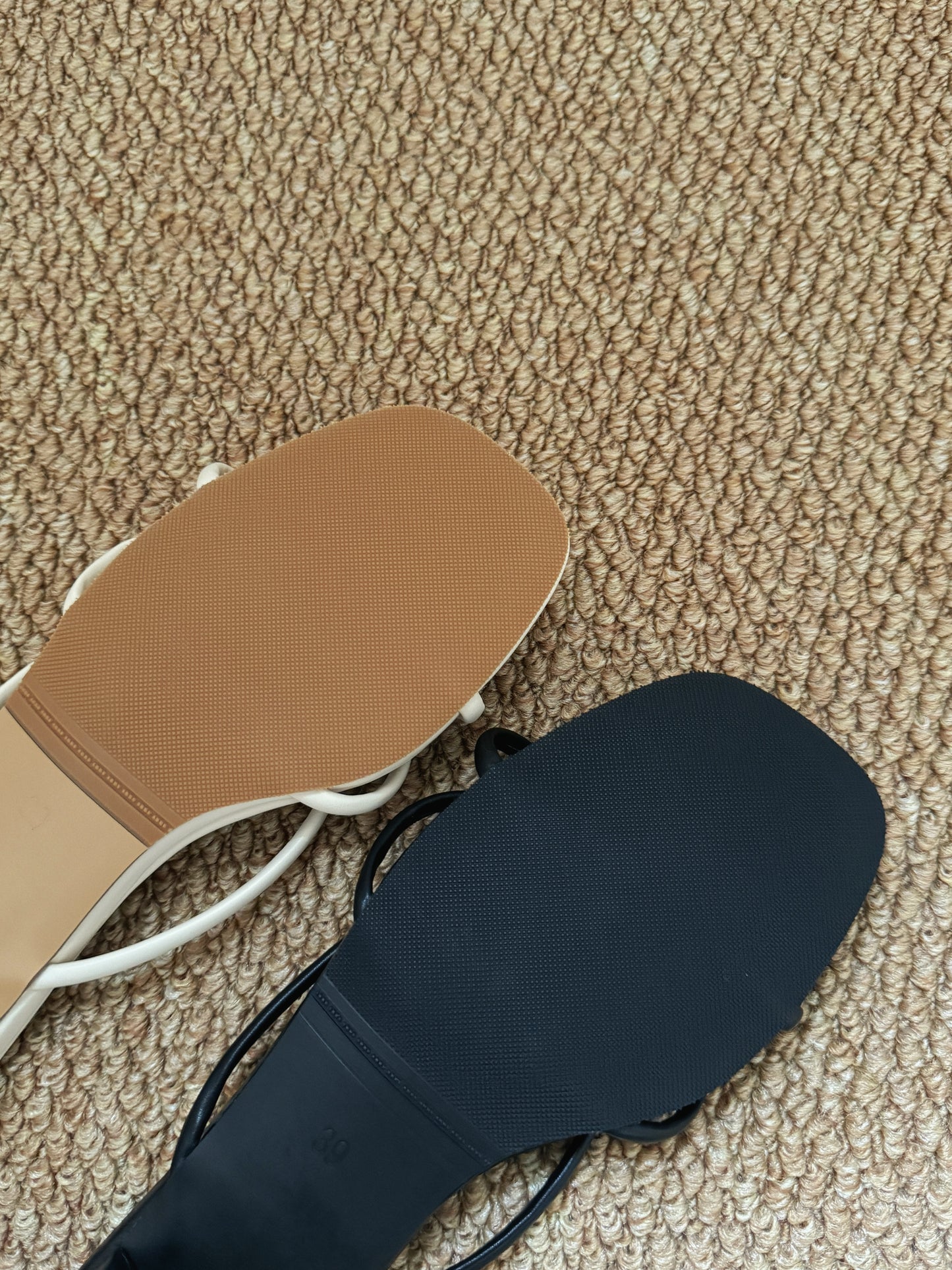 Emelia Strappy Comfy Sandals (Black) *Slim feet only