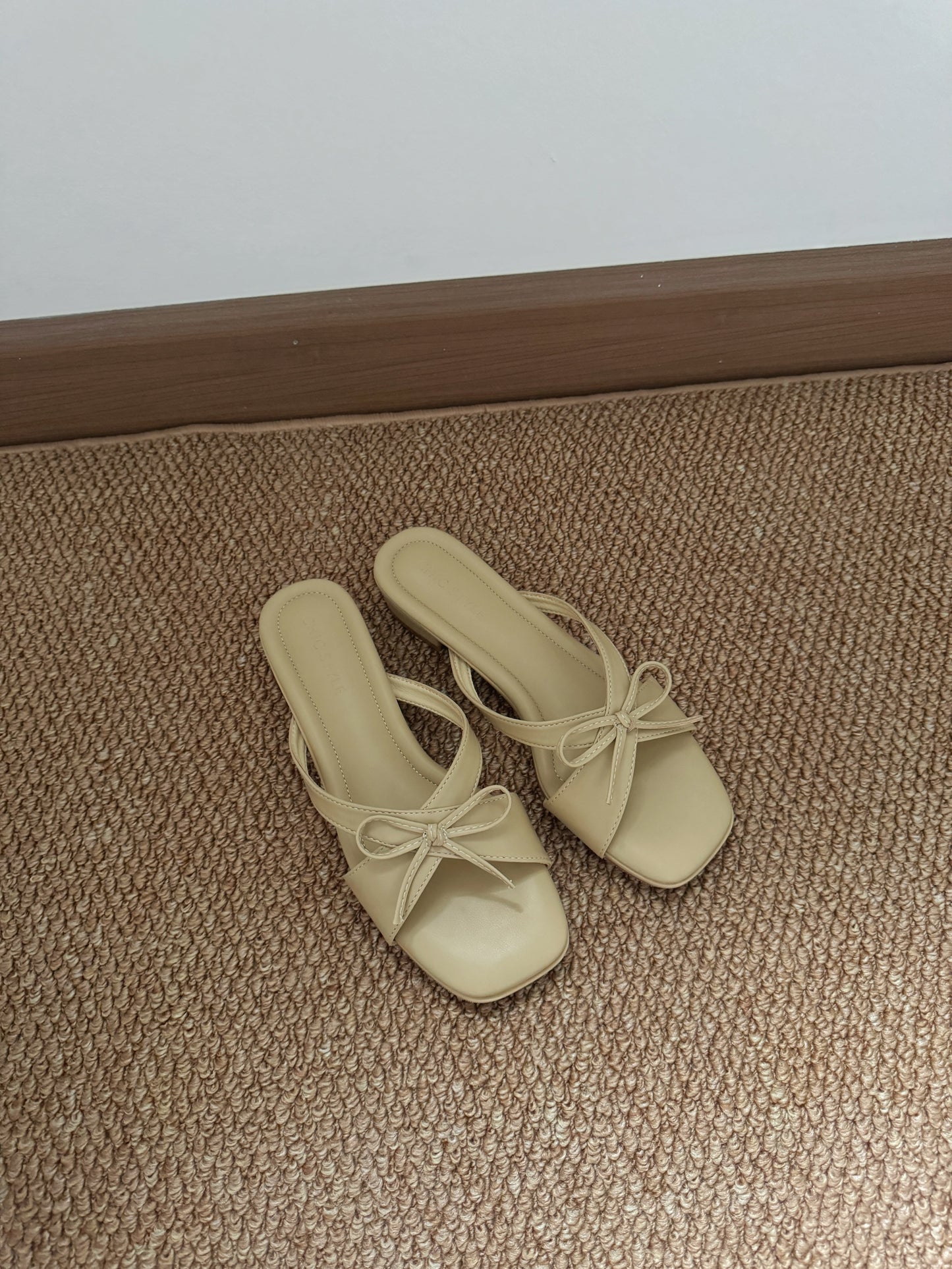 Daniella Cute Bow Comfy Sandals (Olive)