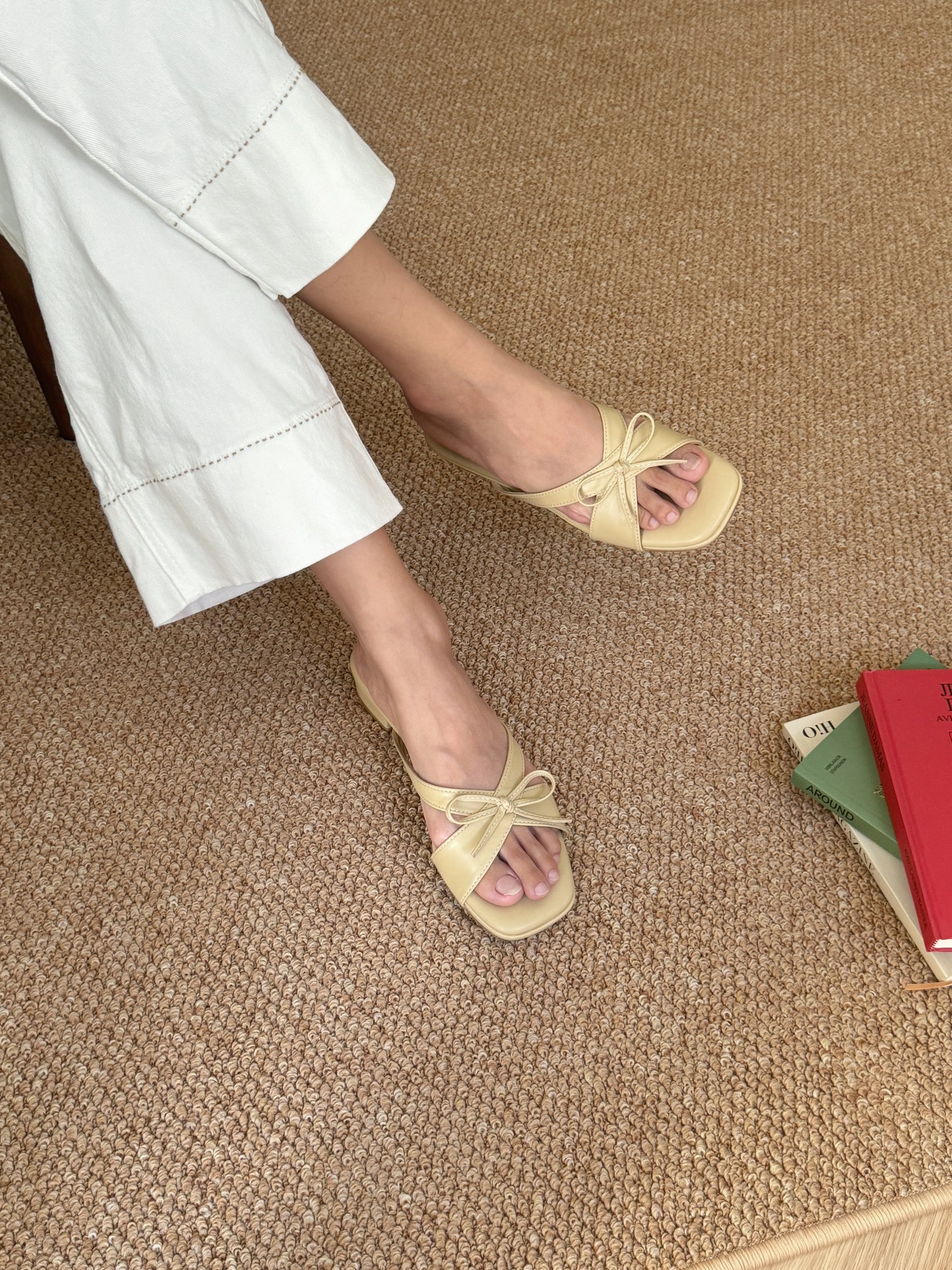 Daniella Cute Bow Comfy Sandals (Olive)