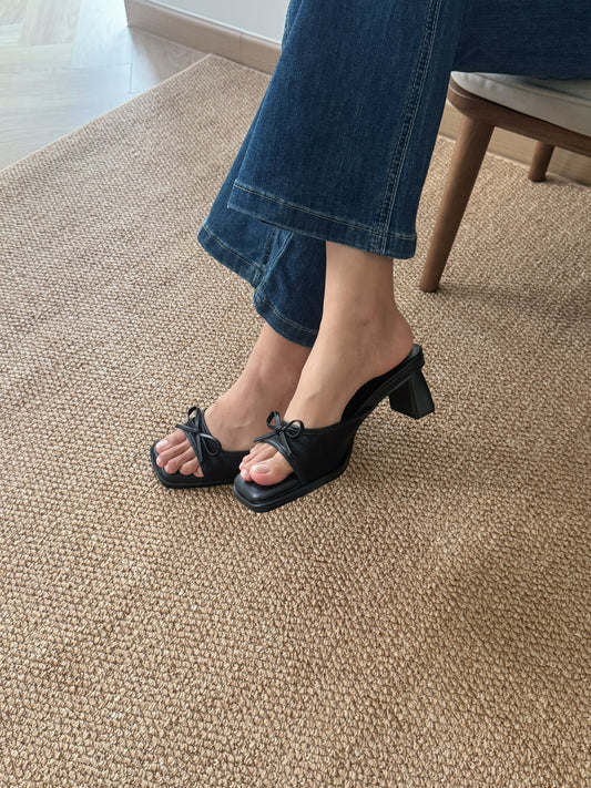 Aubree Bow Mesh Comfy Heels (Black)