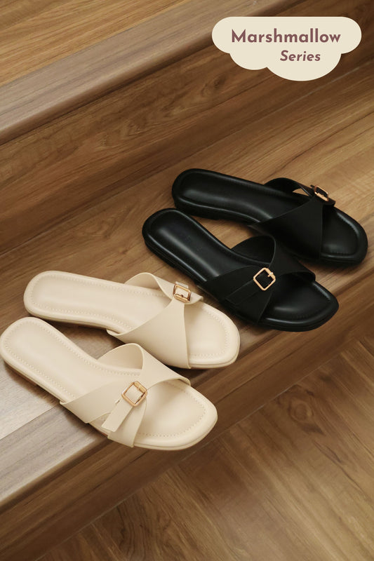 Zaelyn Buckle Wrap Slide Sandals (Black)