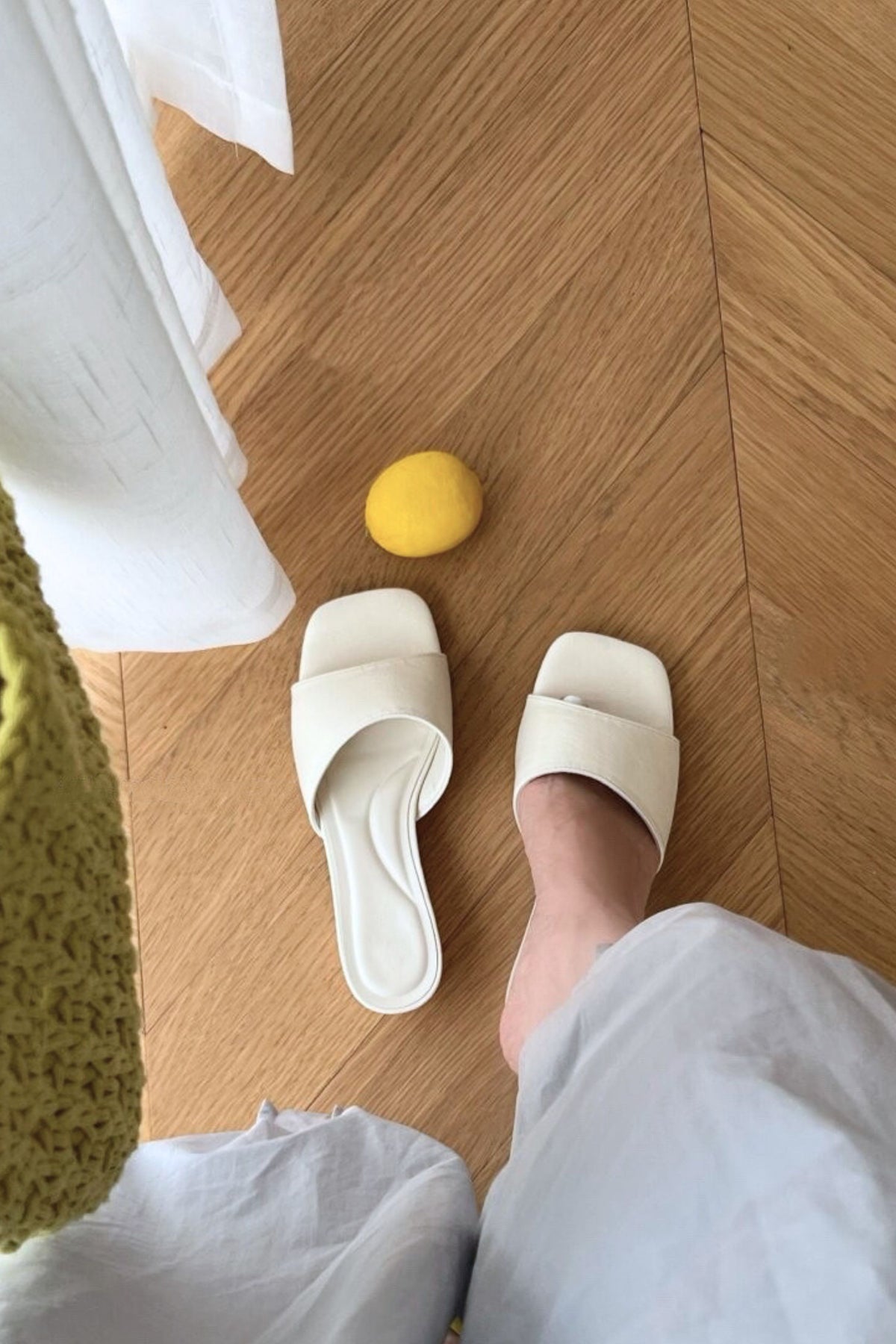 Yoana Casual Low Heels (Cream White)