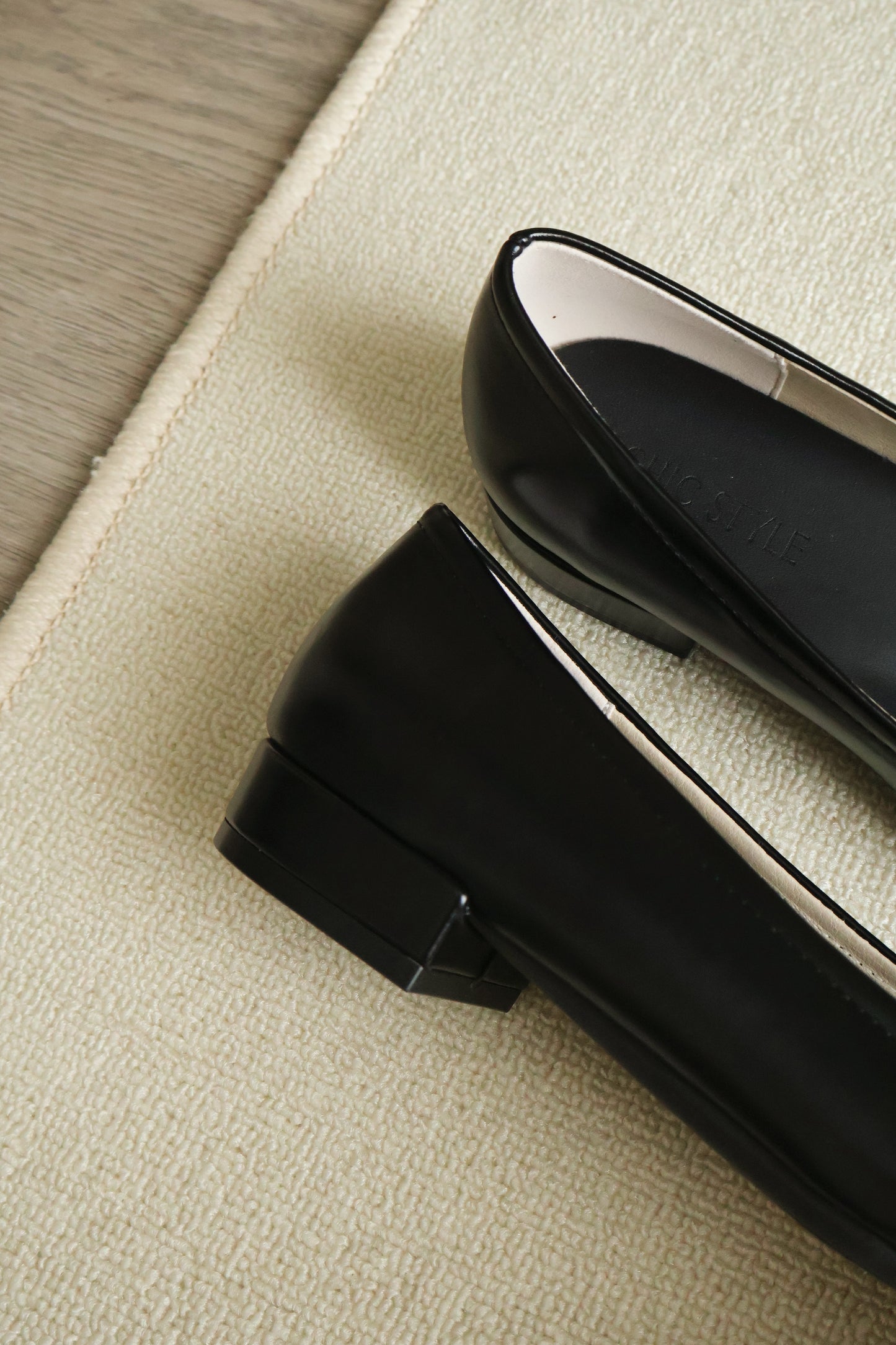 Alisha French Bow Low Flats (Black)