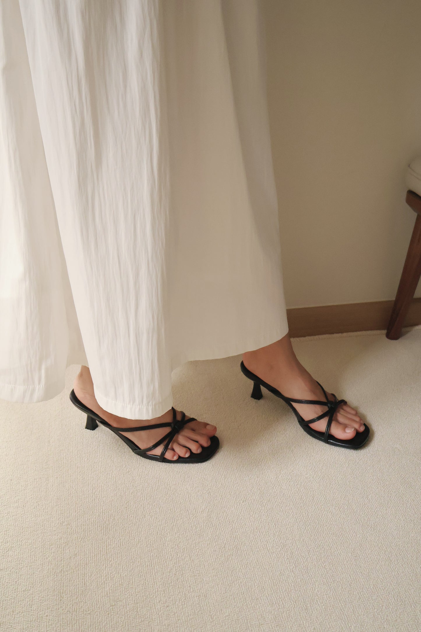 Gianna Strappy Knot Heels (Black / 35)