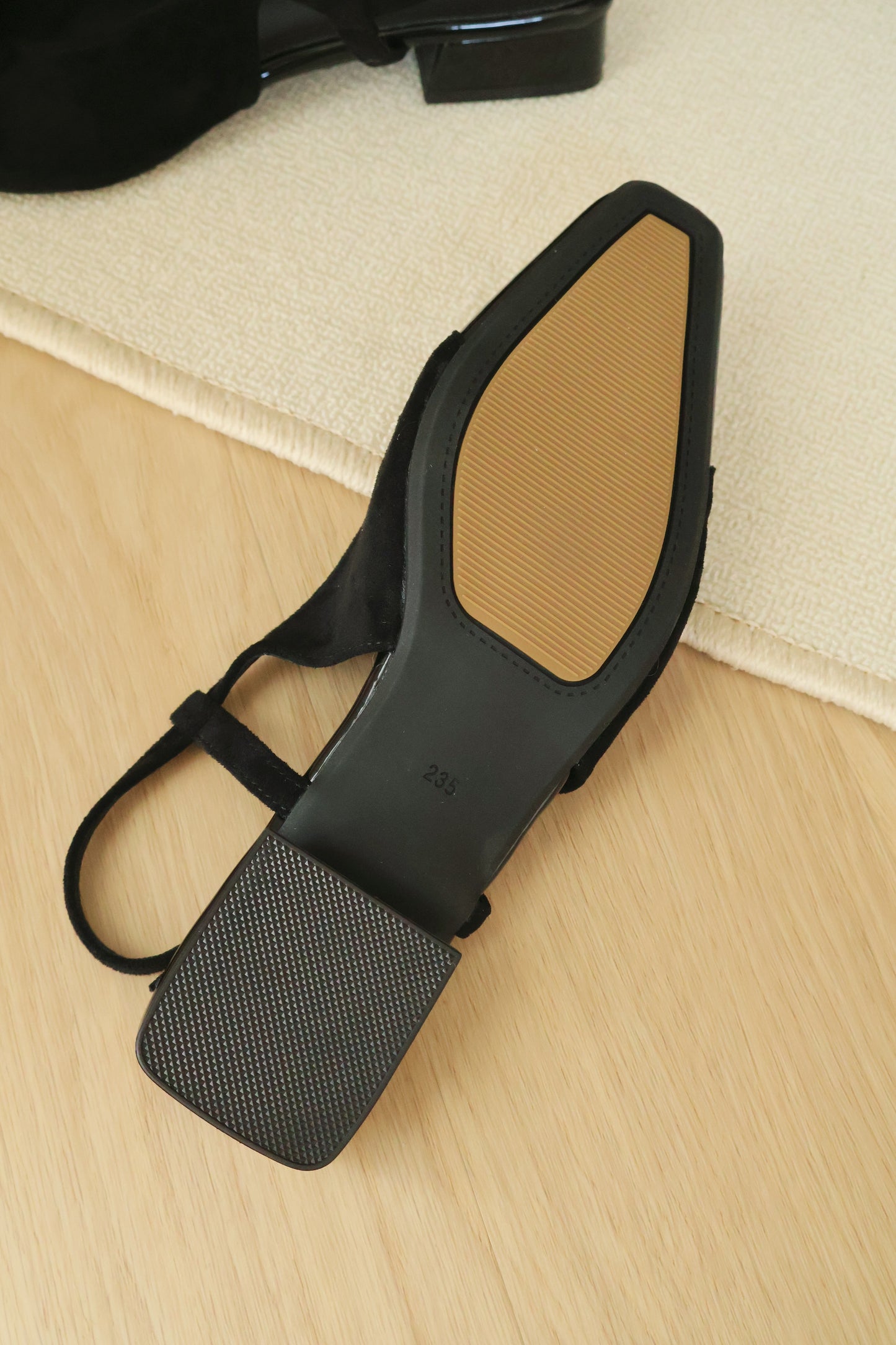 Novella Cute Bow Slingback Heels (Black)