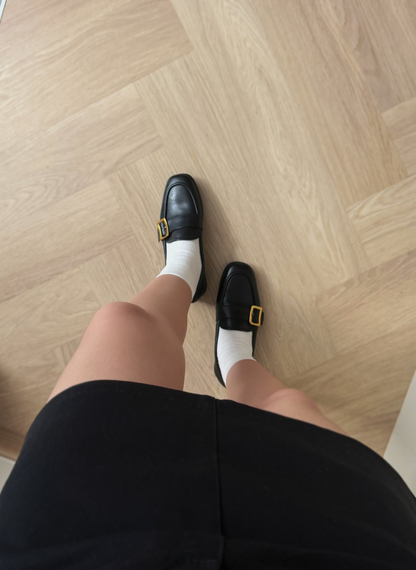 Gillian Almond-Toe Loafers (Black)