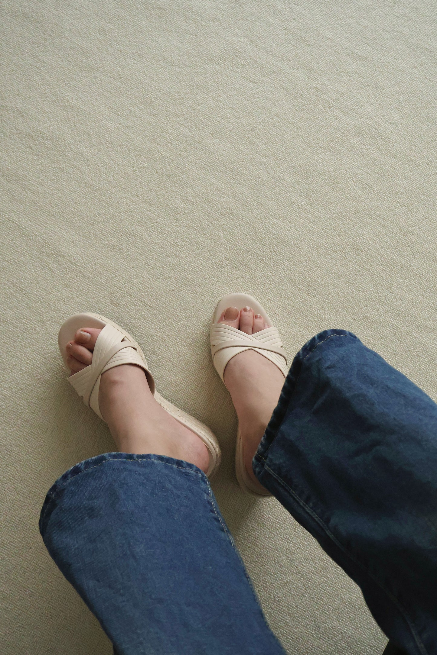 Havana Platform Wedges Sandals (Cream)