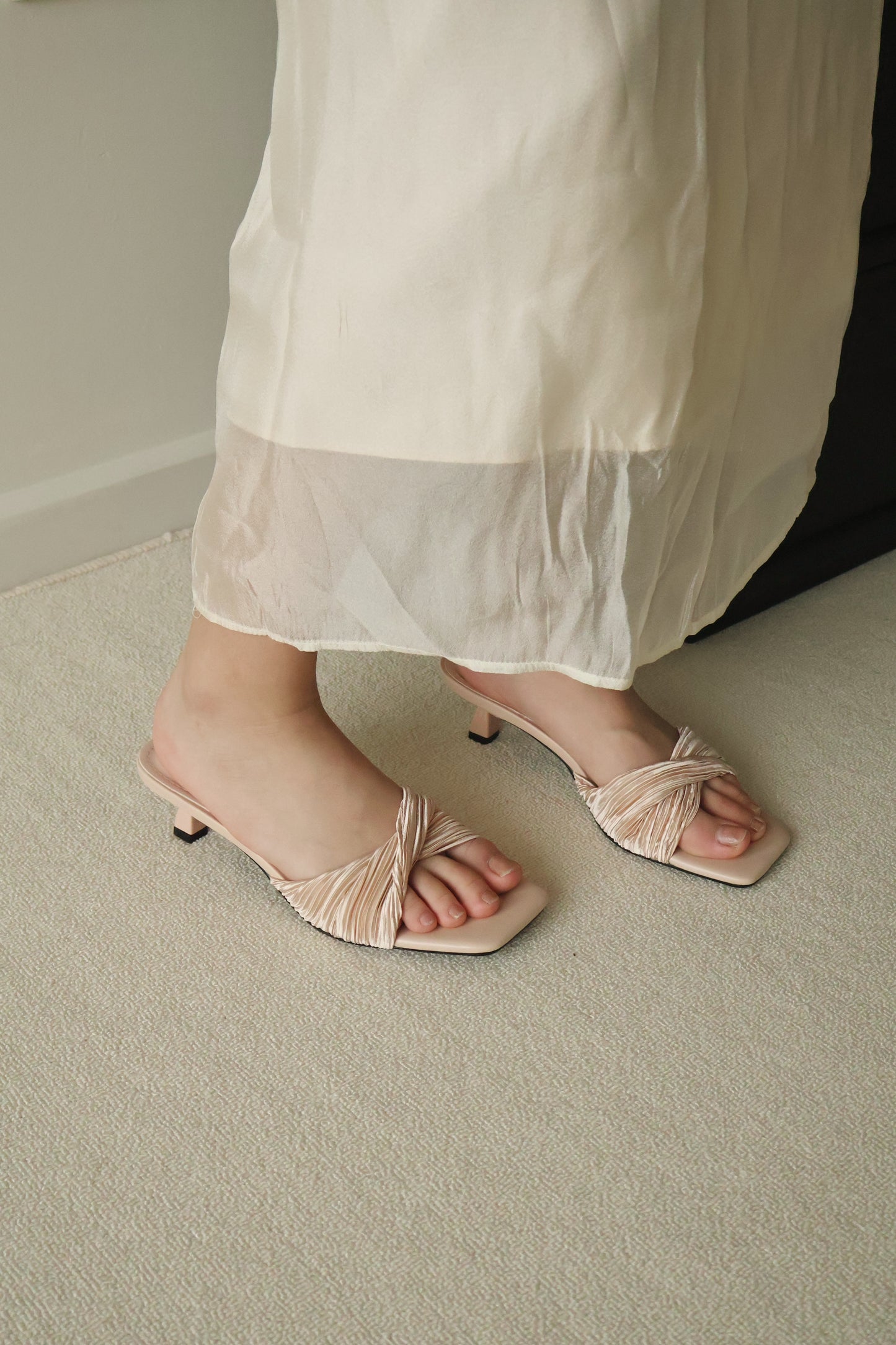 Maeve Twist Elegant Heels (Nude)