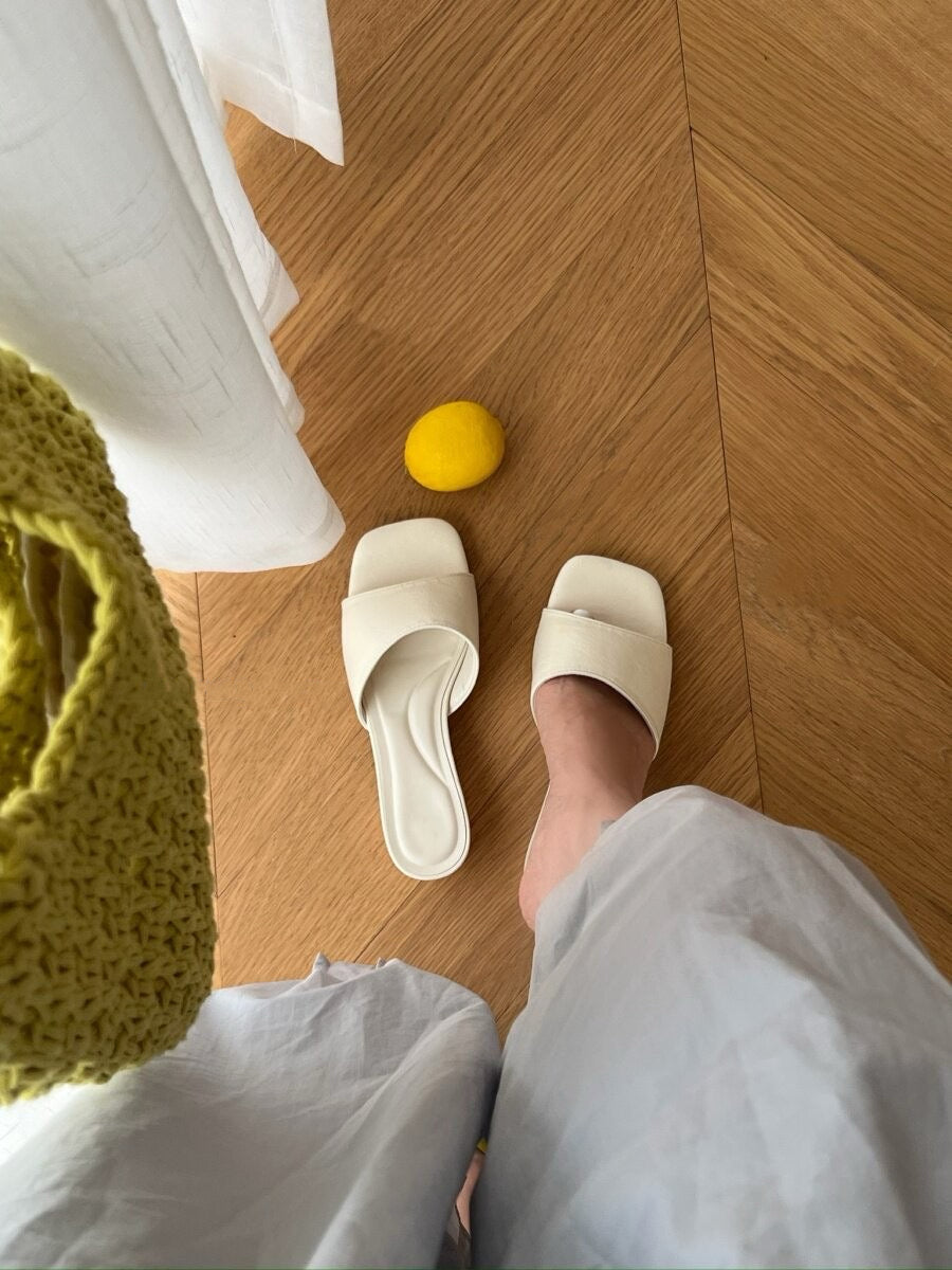 Yoana Casual Low Heels (Cream White)