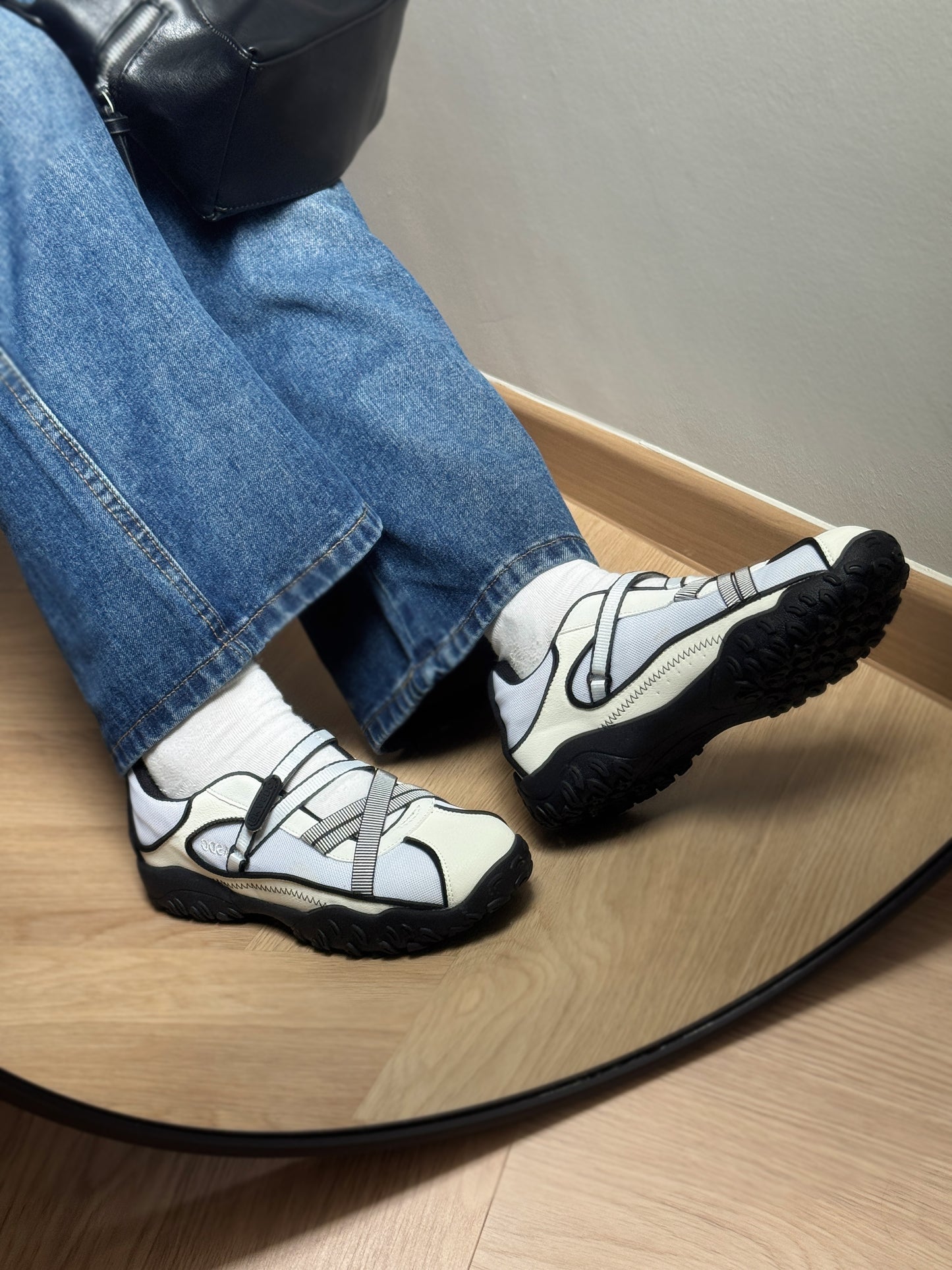 Off Duty Ballet Sneakers (Black)