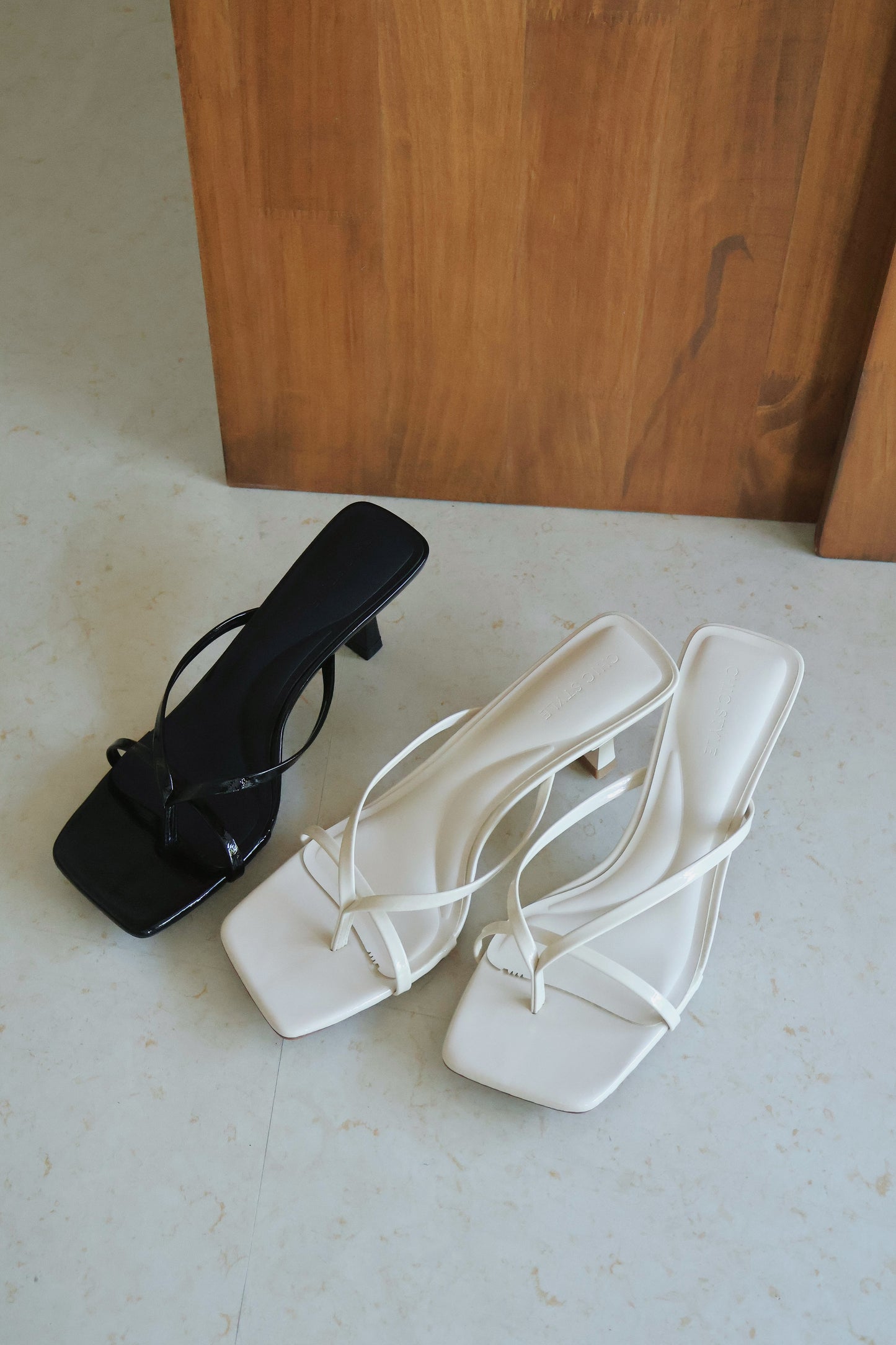 Kelly Glossy Strappy Heels (Black)