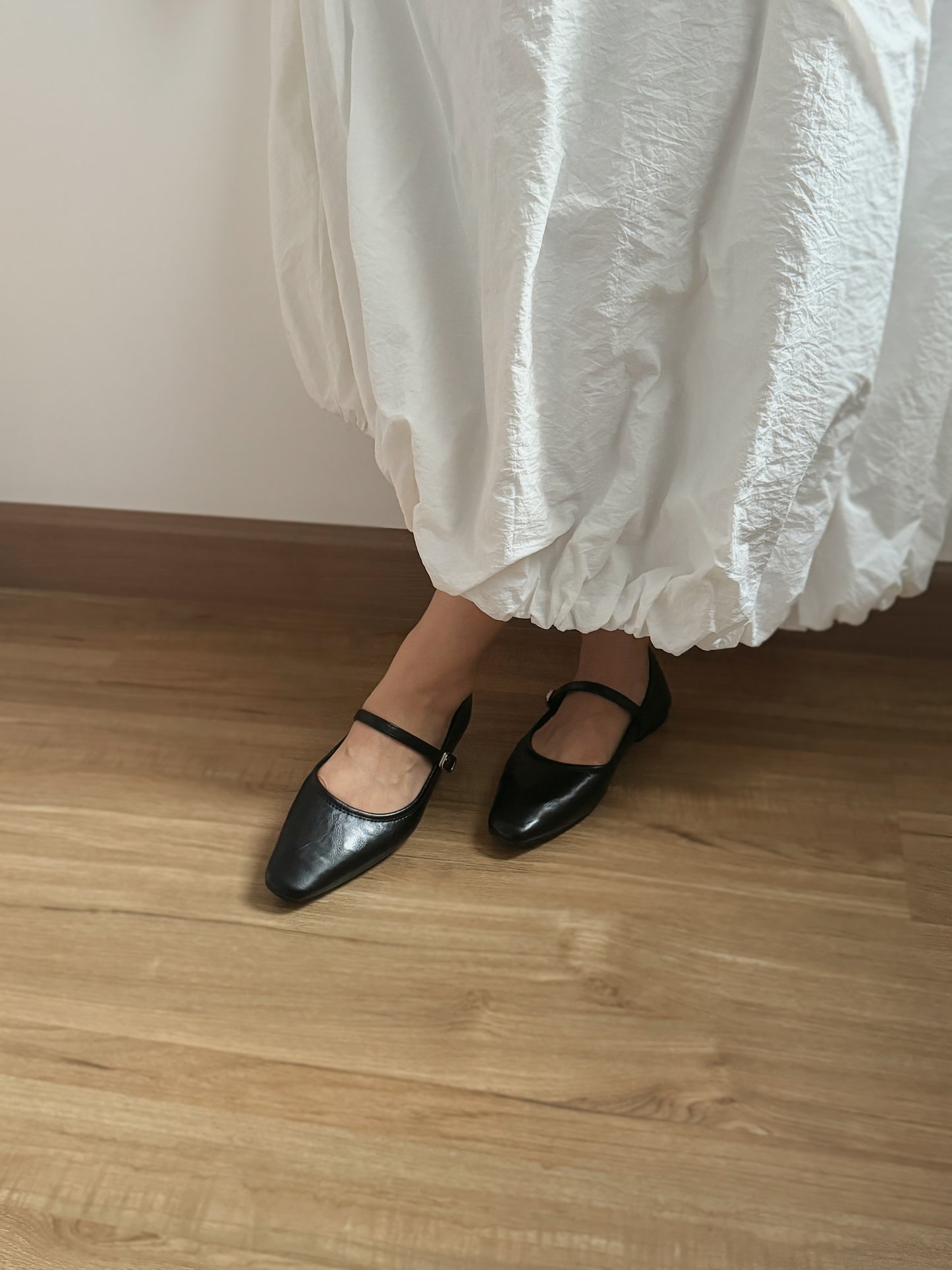 Jolene Mary Jane Flats (Black)