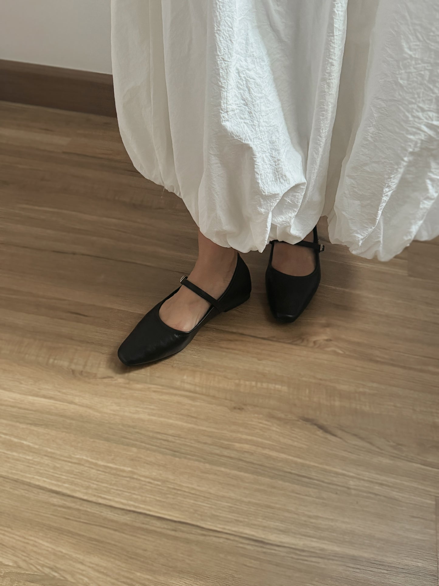 Jolene Mary Jane Flats (Black)