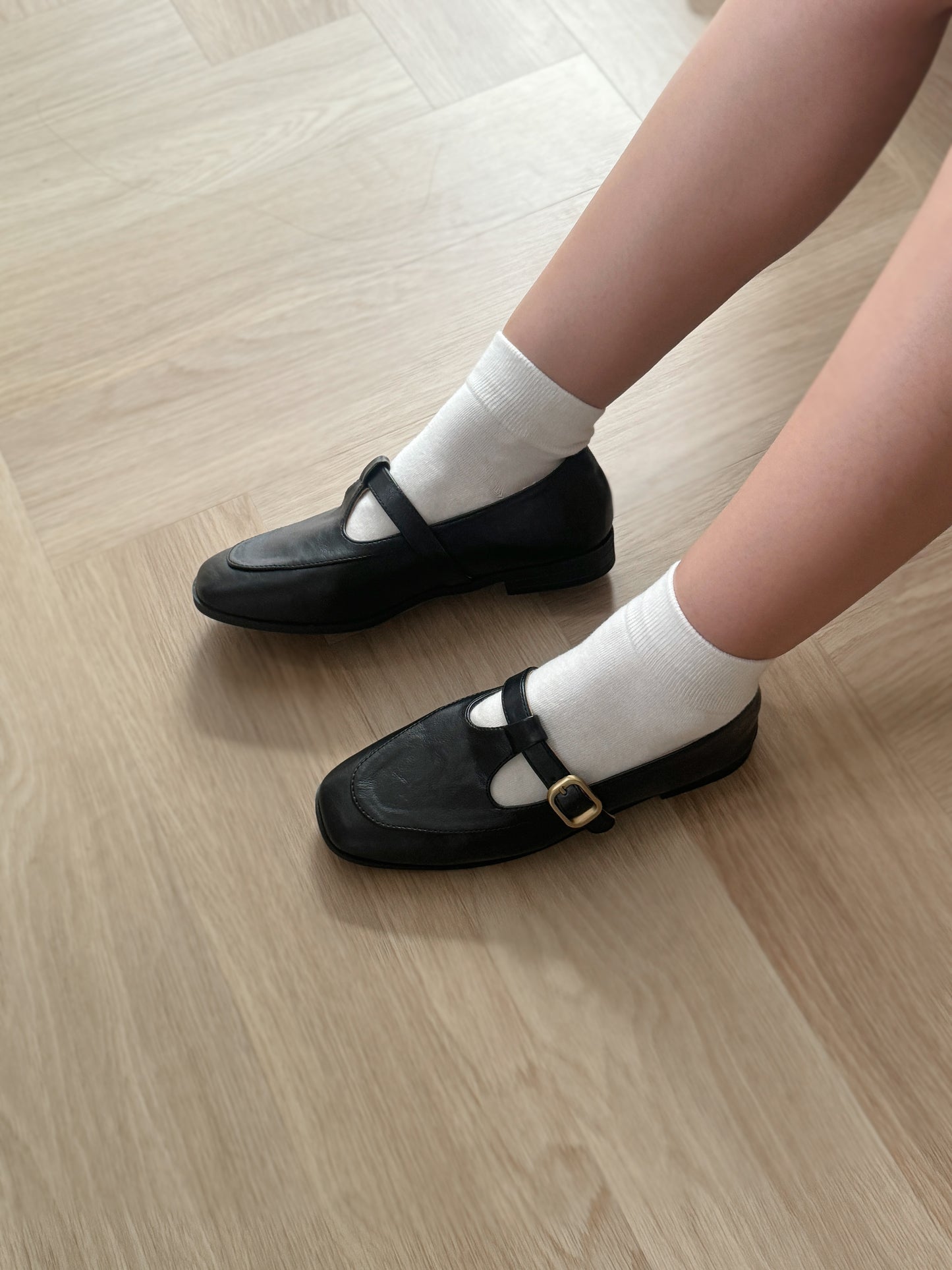 Raven Buckled Flat Loafers (Black)