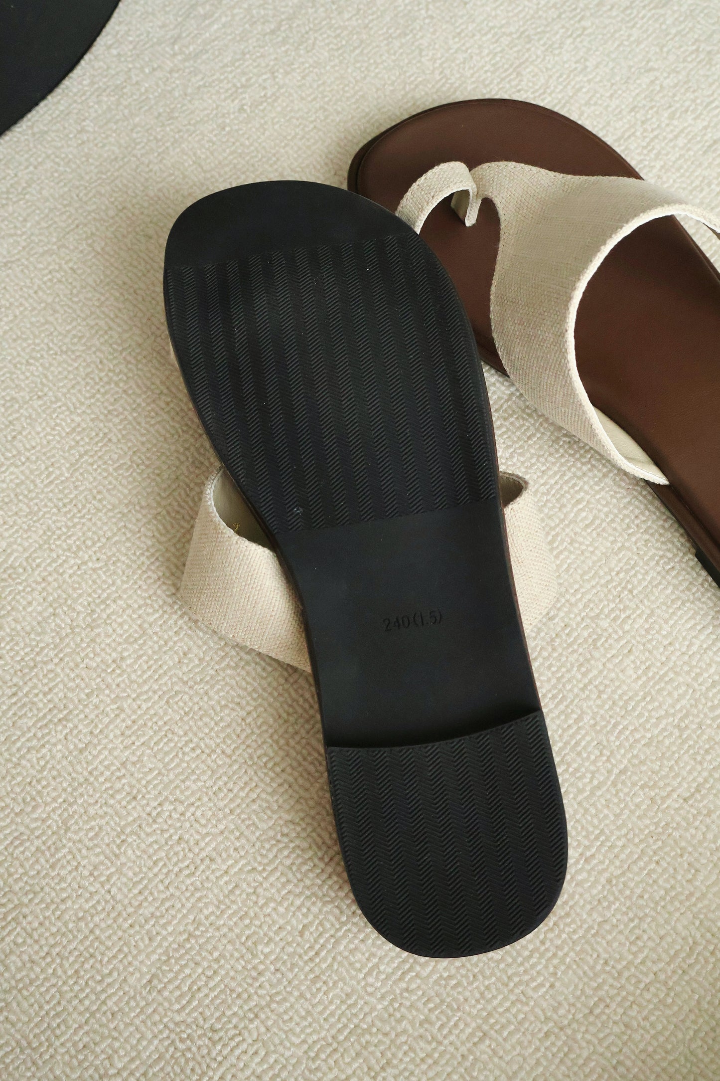Ashton Ringtoe Sandals (Brown)