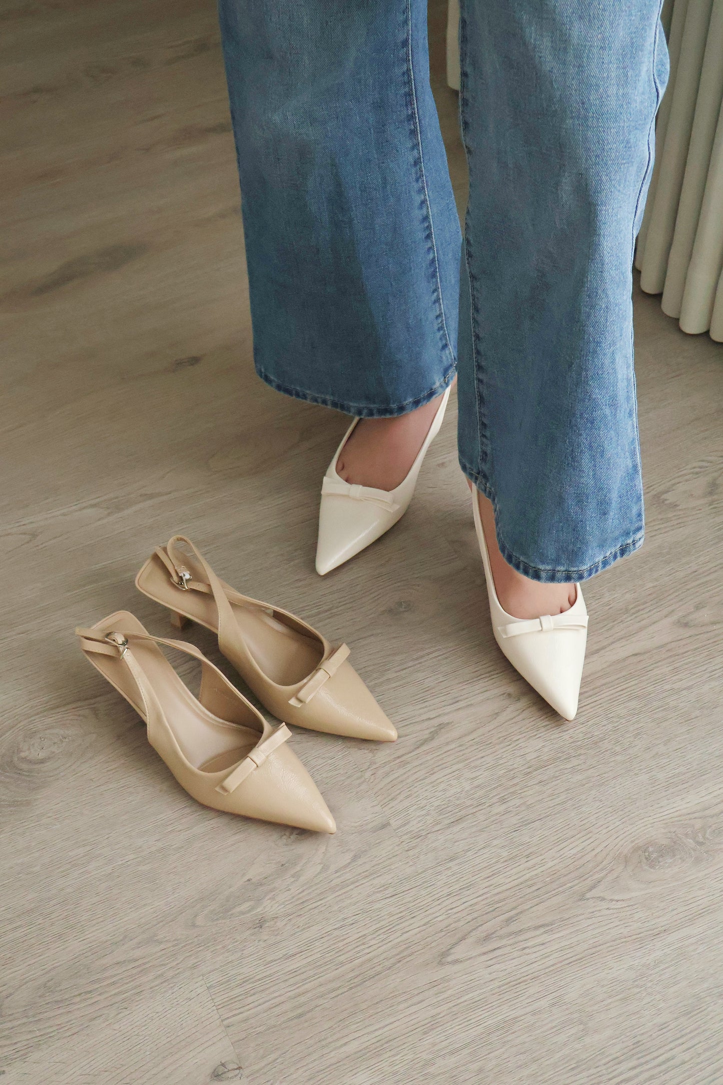 Eleanor Bow Slingback Pointed Heels (Cream White)