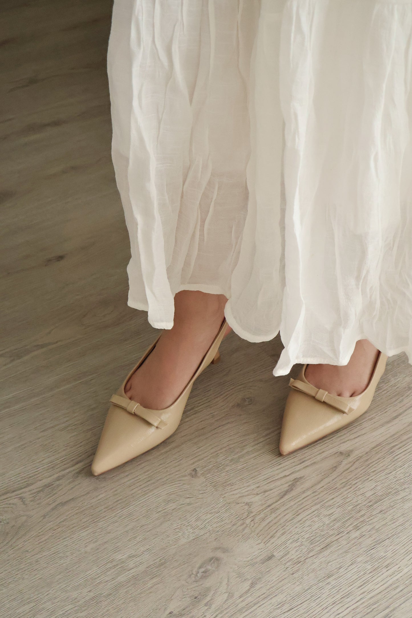 Eleanor Bow Slingback Pointed Heels (Khaki)