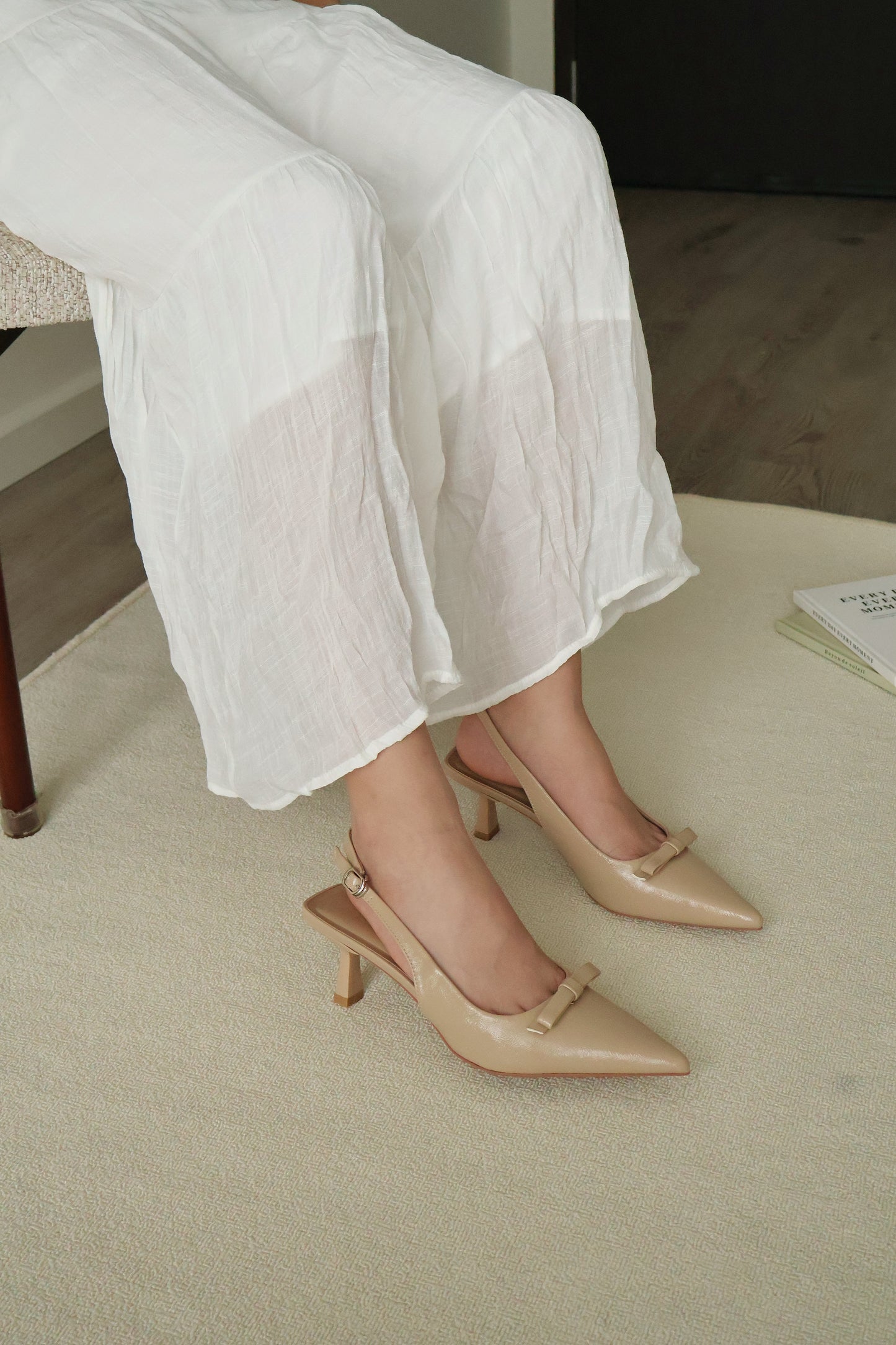 Eleanor Bow Slingback Pointed Heels (Khaki)