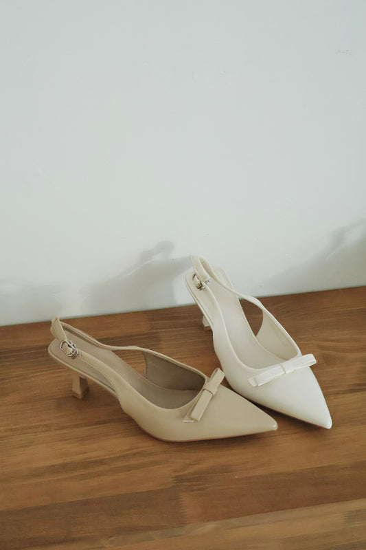 Eleanor Bow Slingback Pointed Heels (Cream White)
