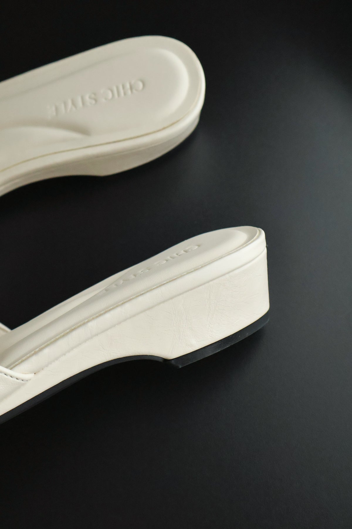 Yoana Casual Low Heels (Cream White)