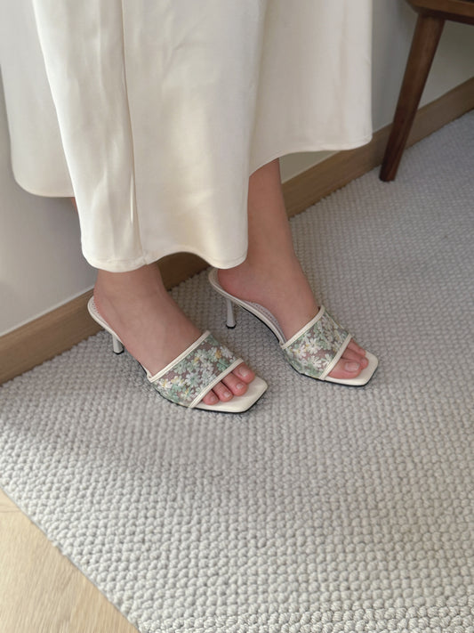 Chun Embroidered Heels (Cream White)