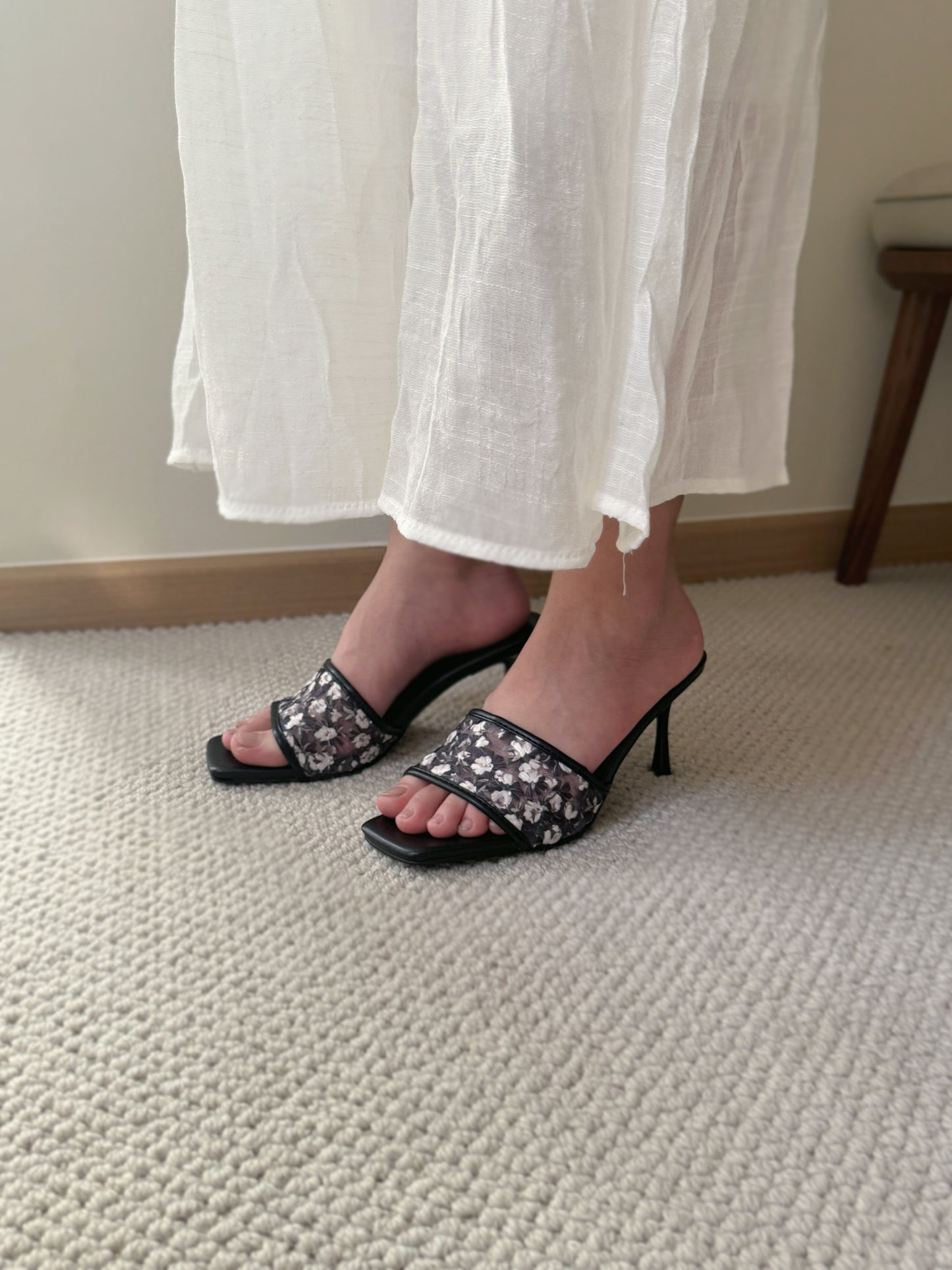 Chun Embroidered Heels (Black)