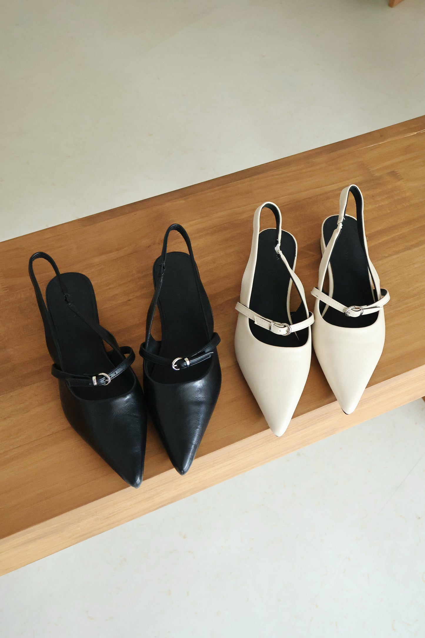 Liza Pointed Slingback Flats (Cream White)